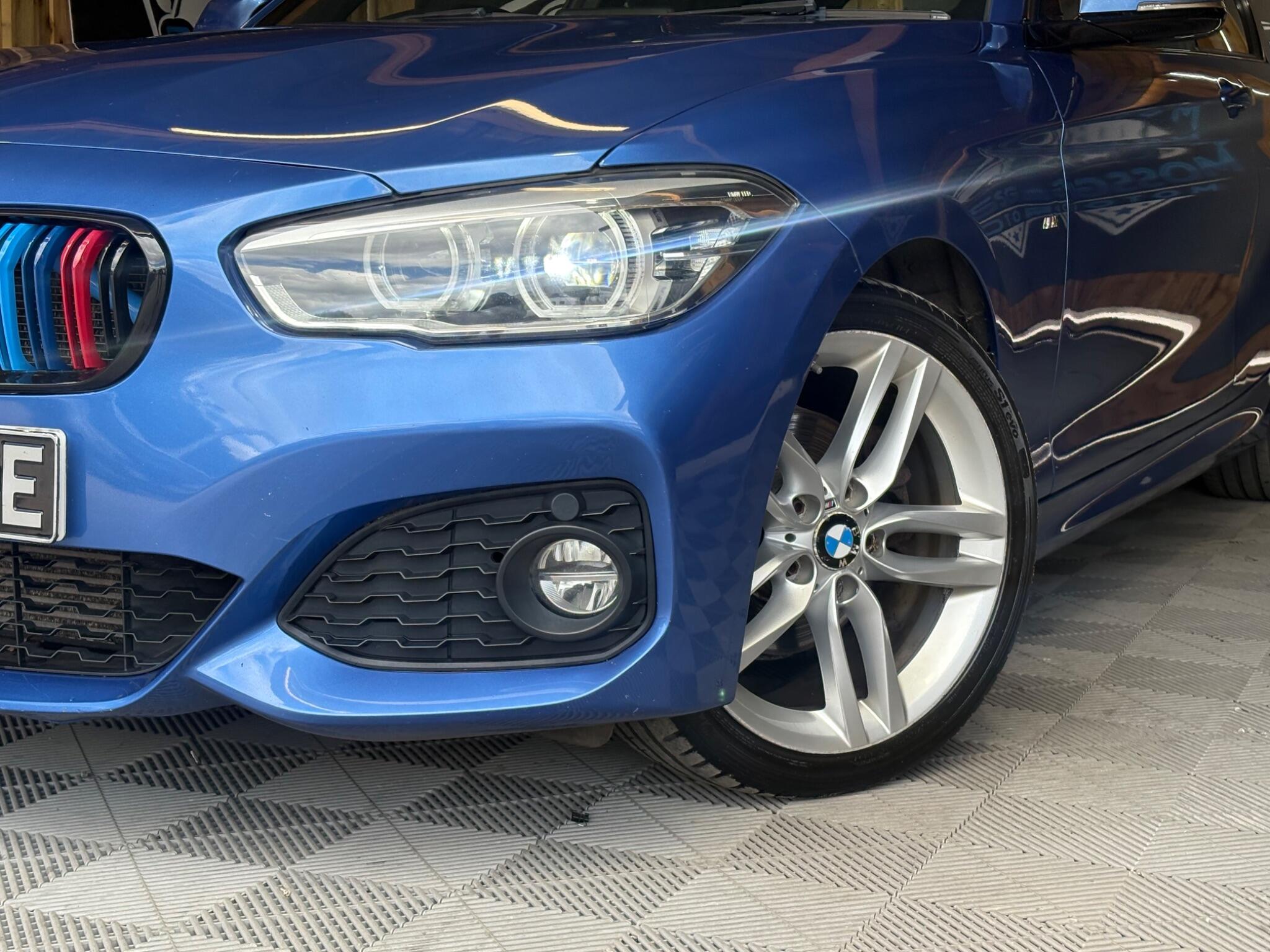 BMW 1 Series view 6