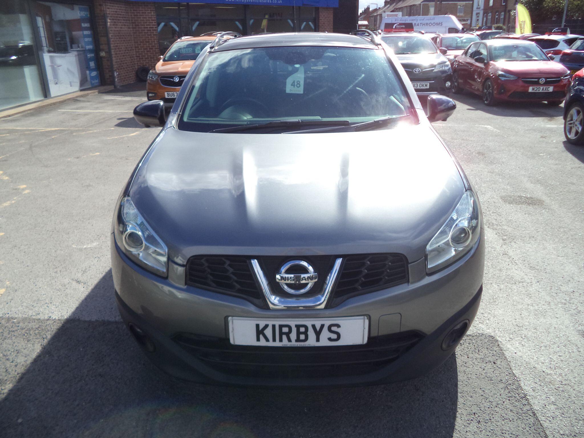 Nissan Qashqai view 2
