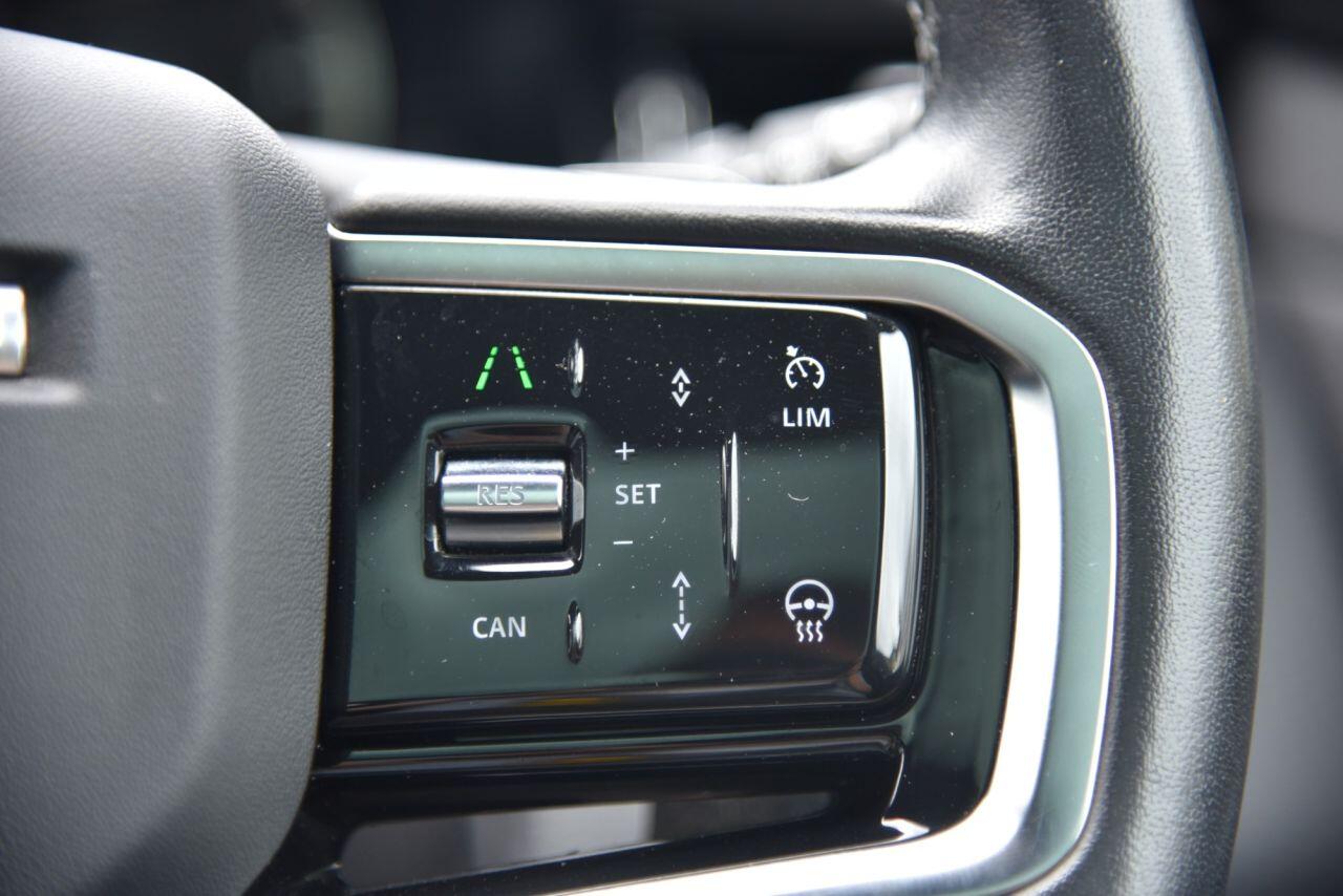 Land Rover Range Rover Evoque view 32