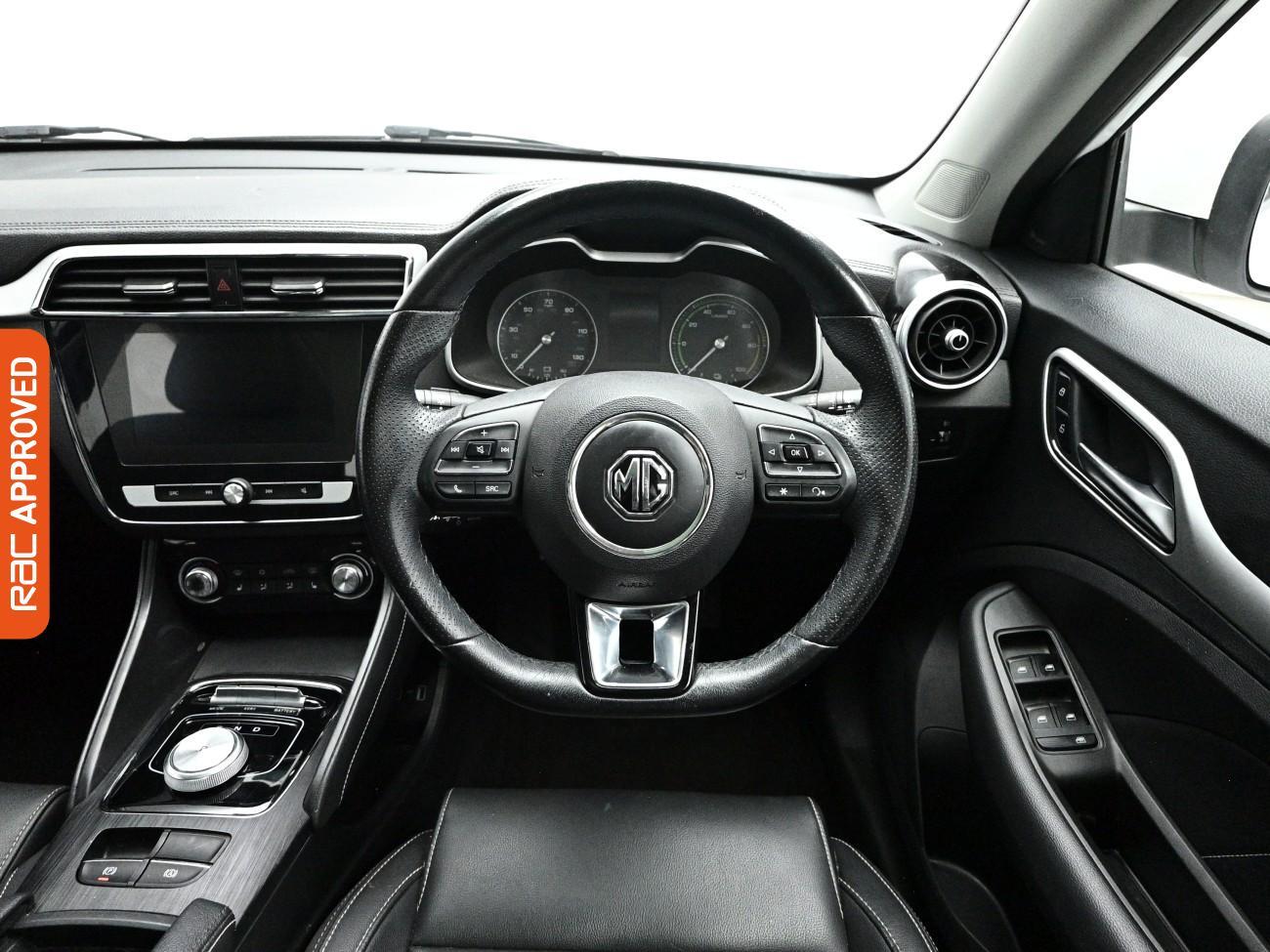 MG ZS view 10