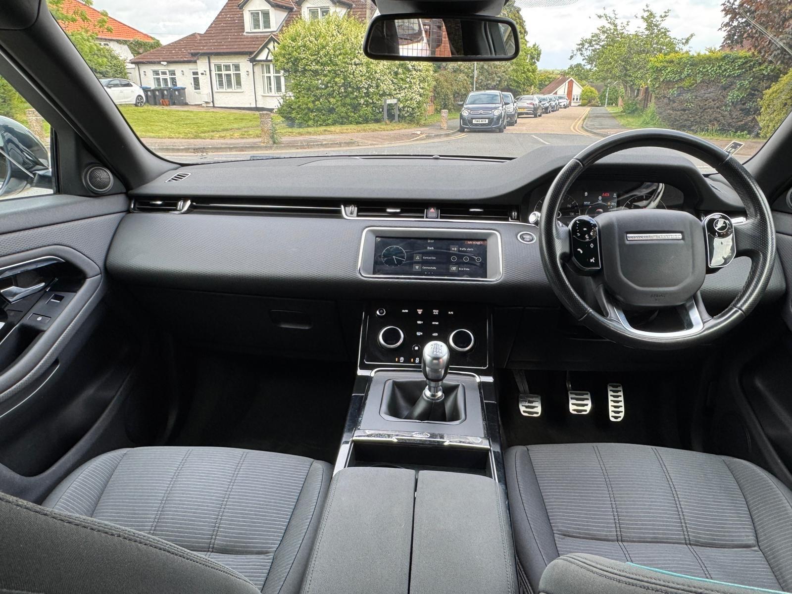 Land Rover Range Rover Evoque view 37