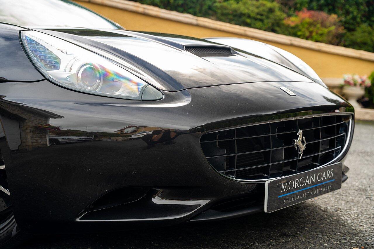 Ferrari California view 32