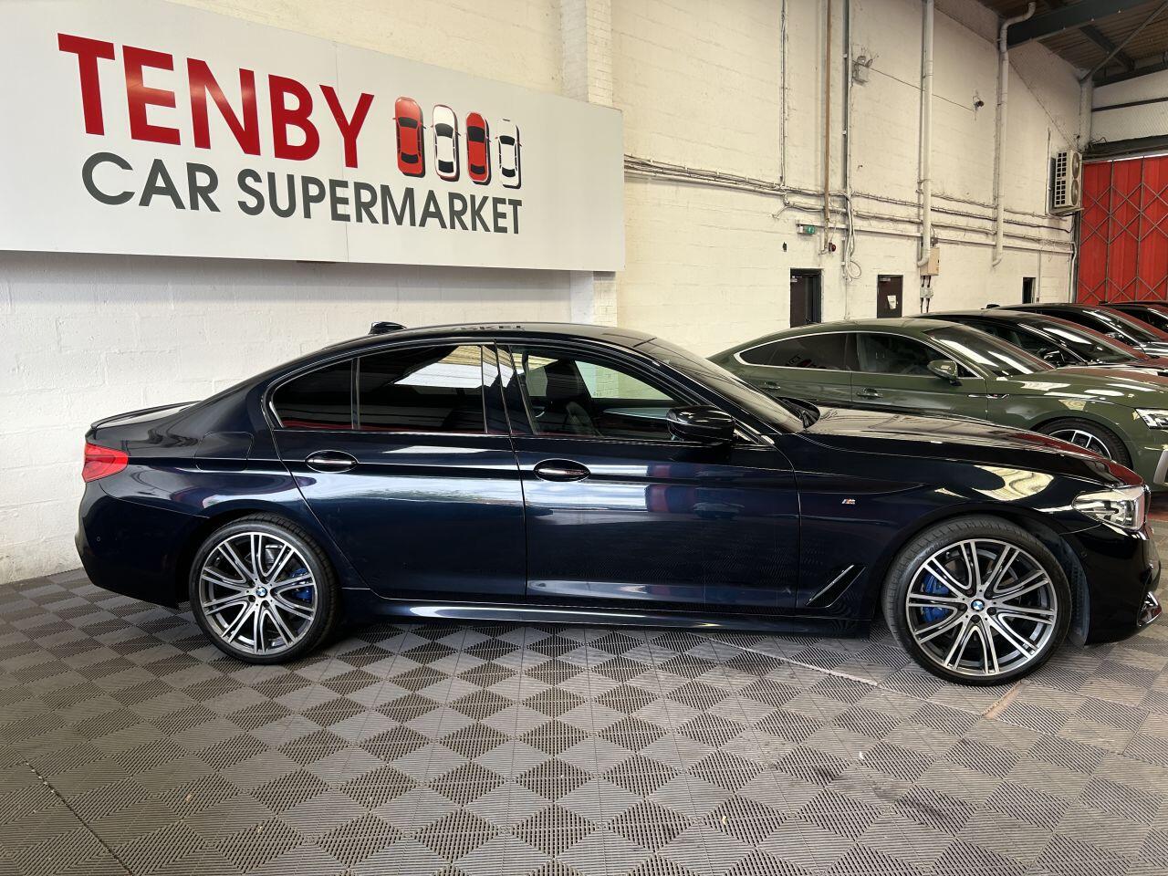 BMW 5 Series view 7