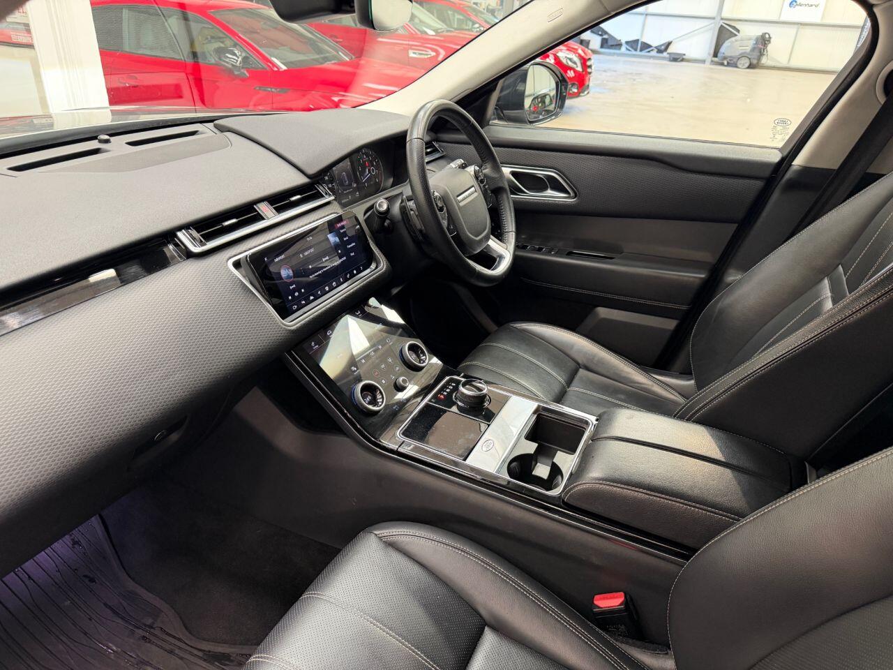 Land Rover Range Rover Velar view 53