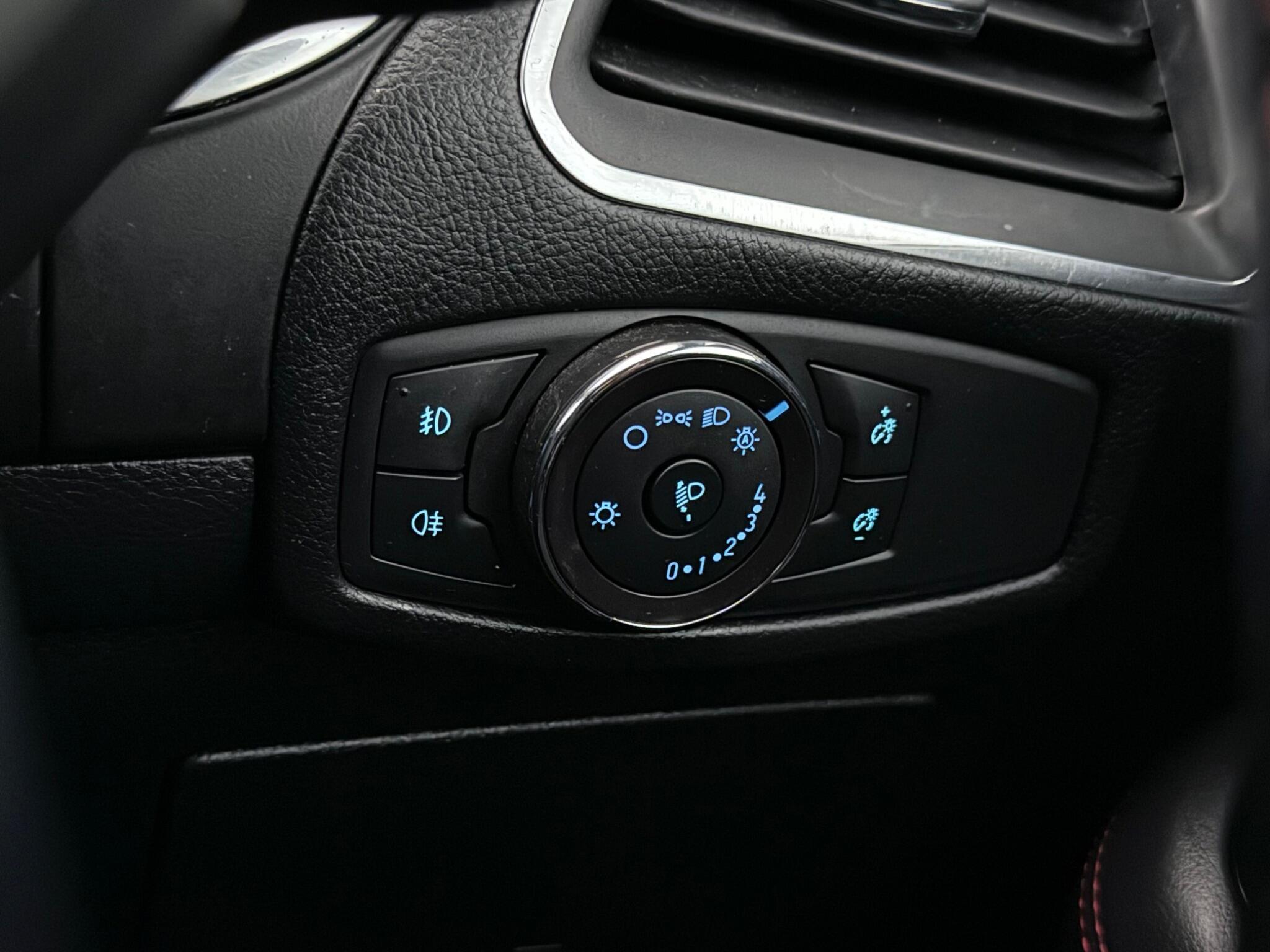 Ford S-Max view 19