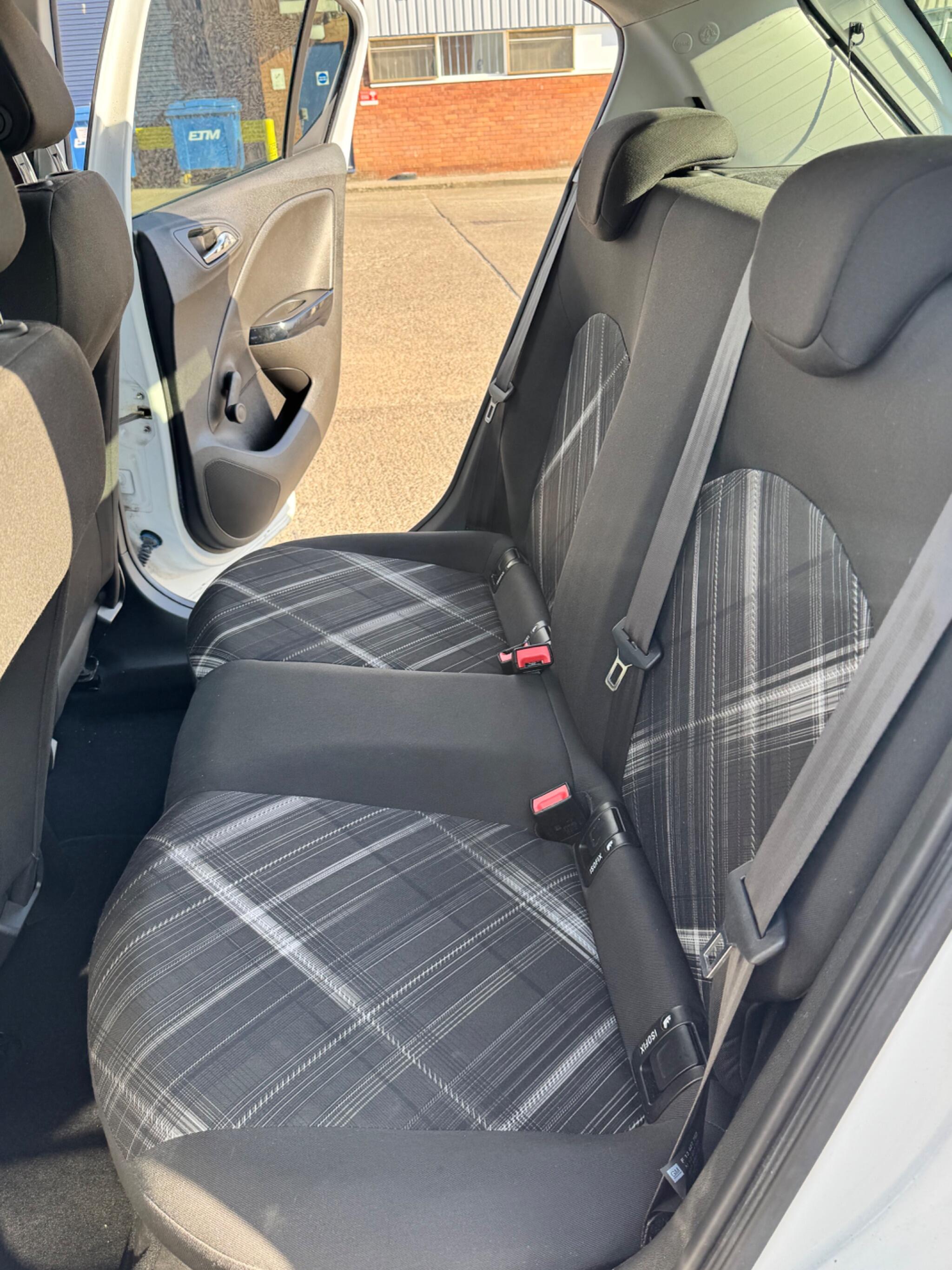 Vauxhall Corsa view 30