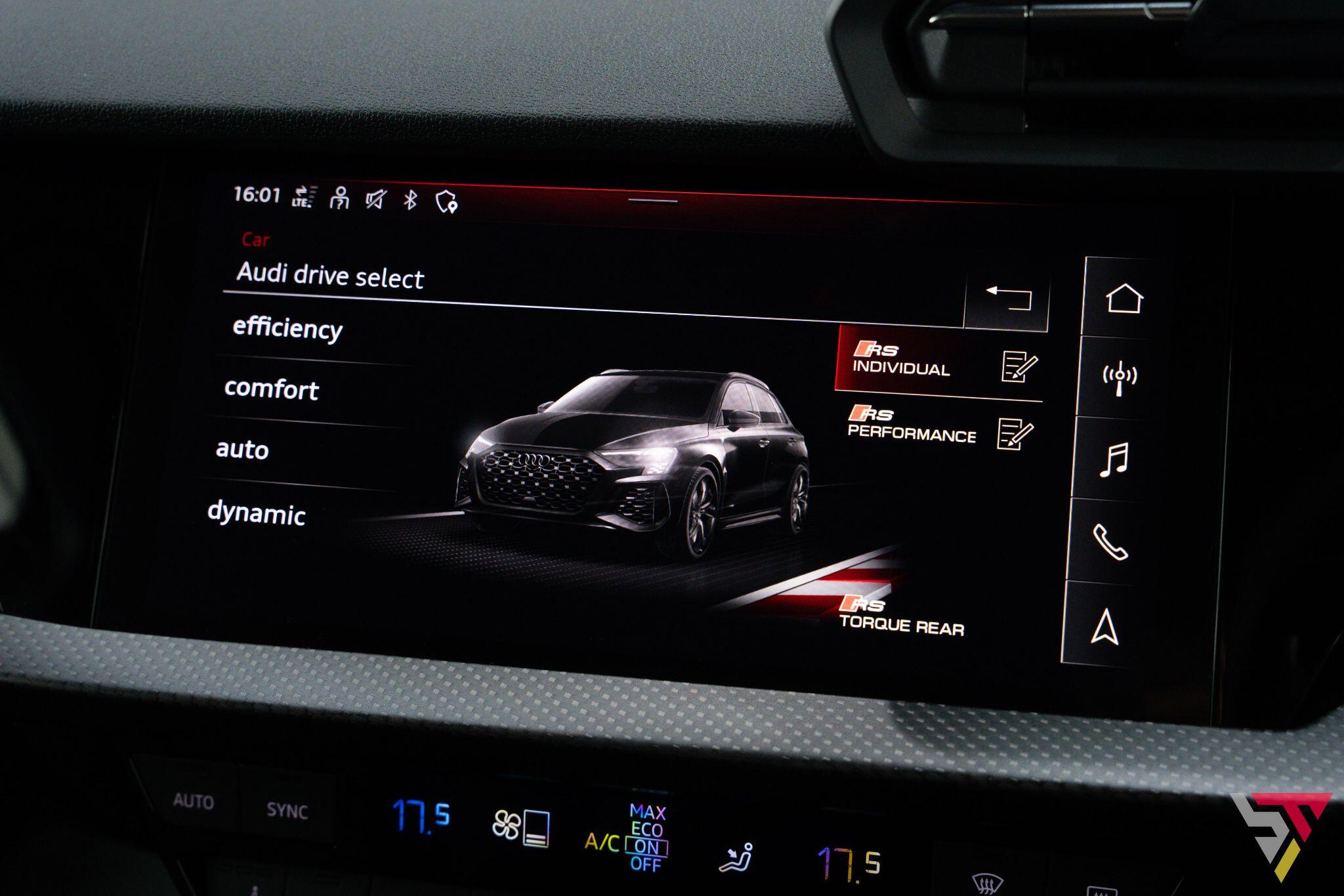 Audi RS3 view 40