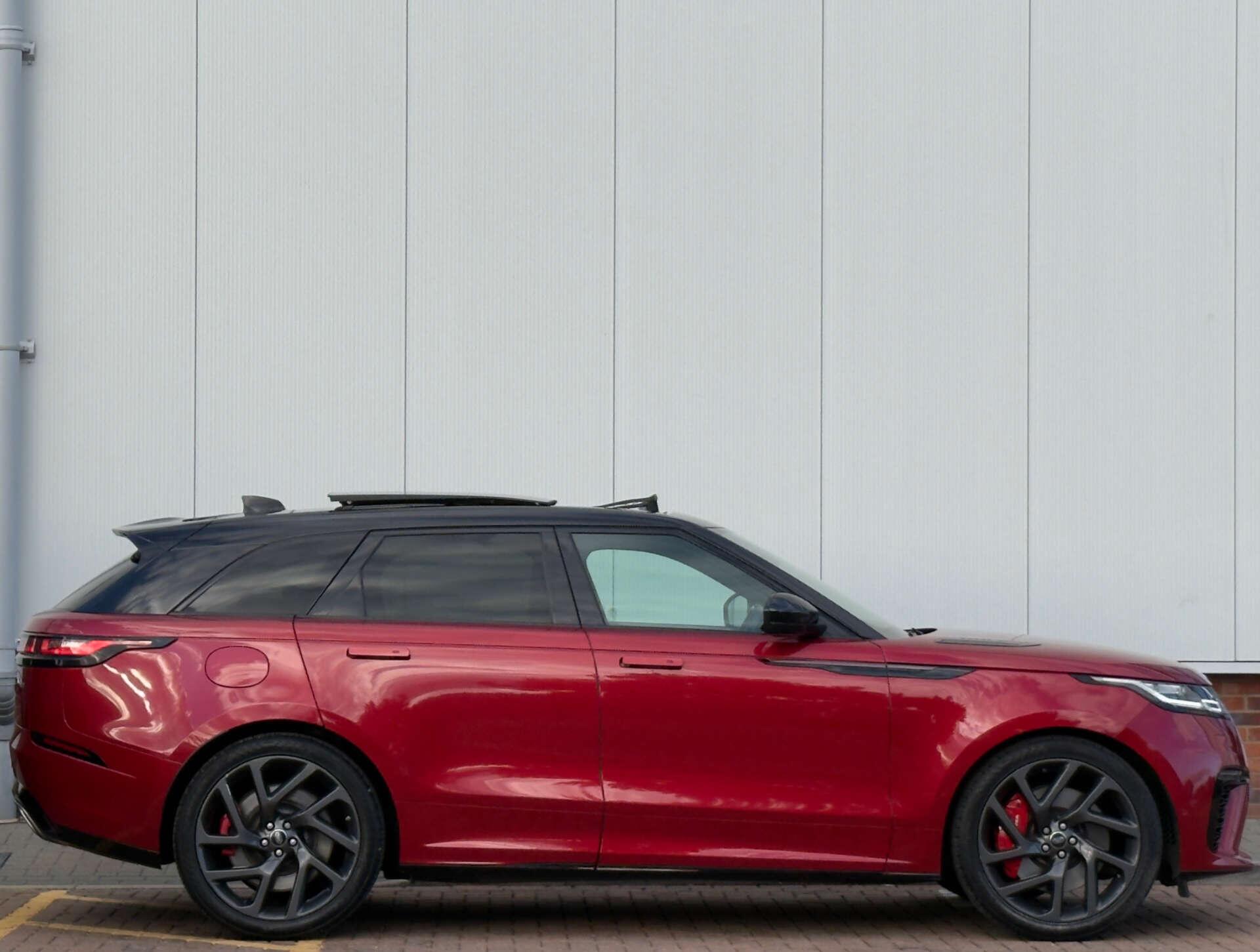 Land Rover Range Rover Velar view 7