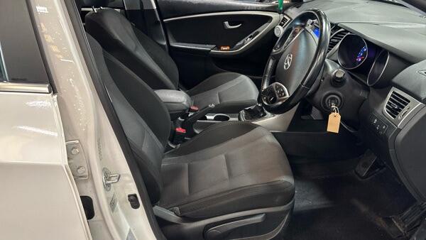 Hyundai I30 view 10