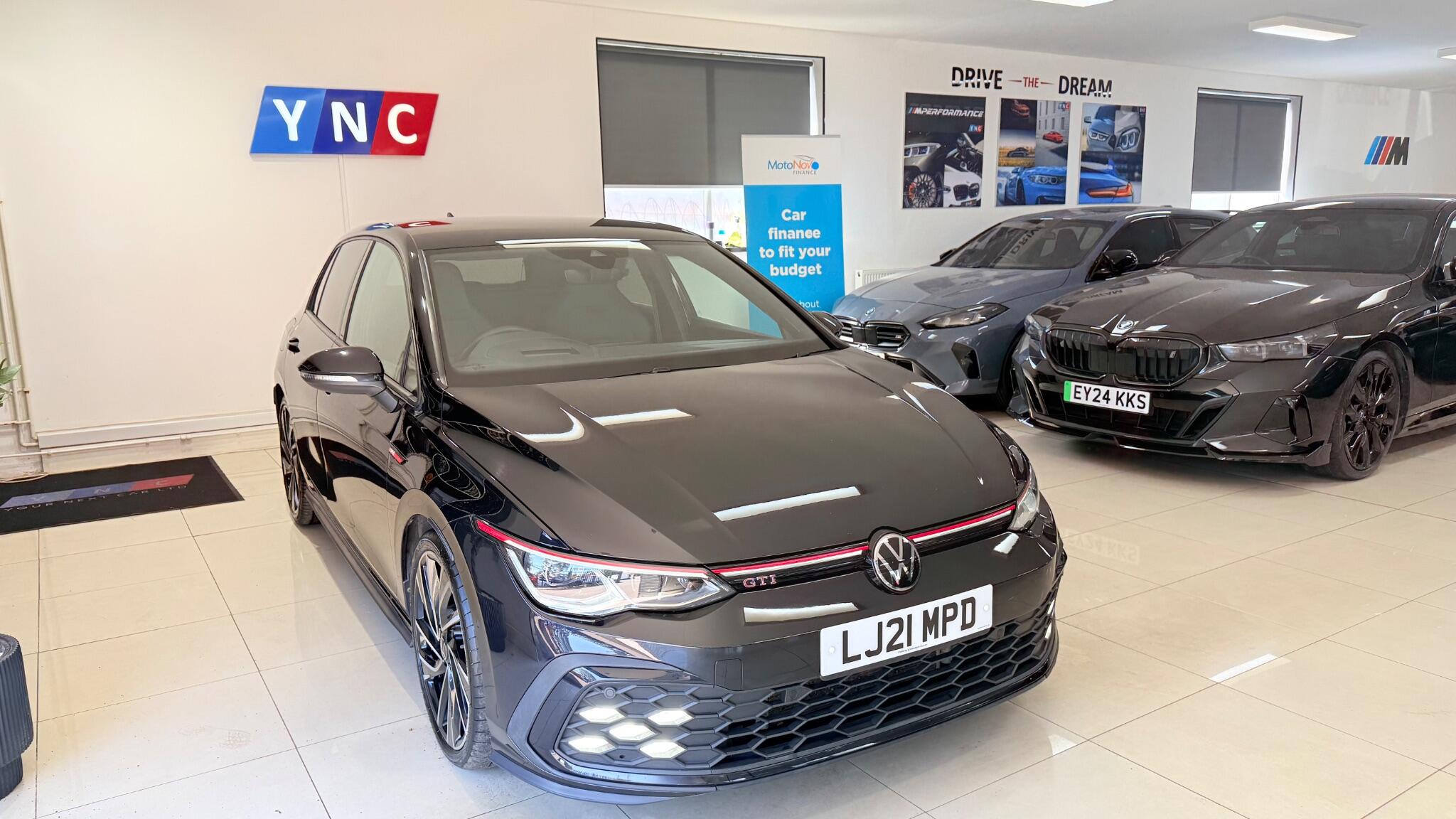 Volkswagen Golf view 73
