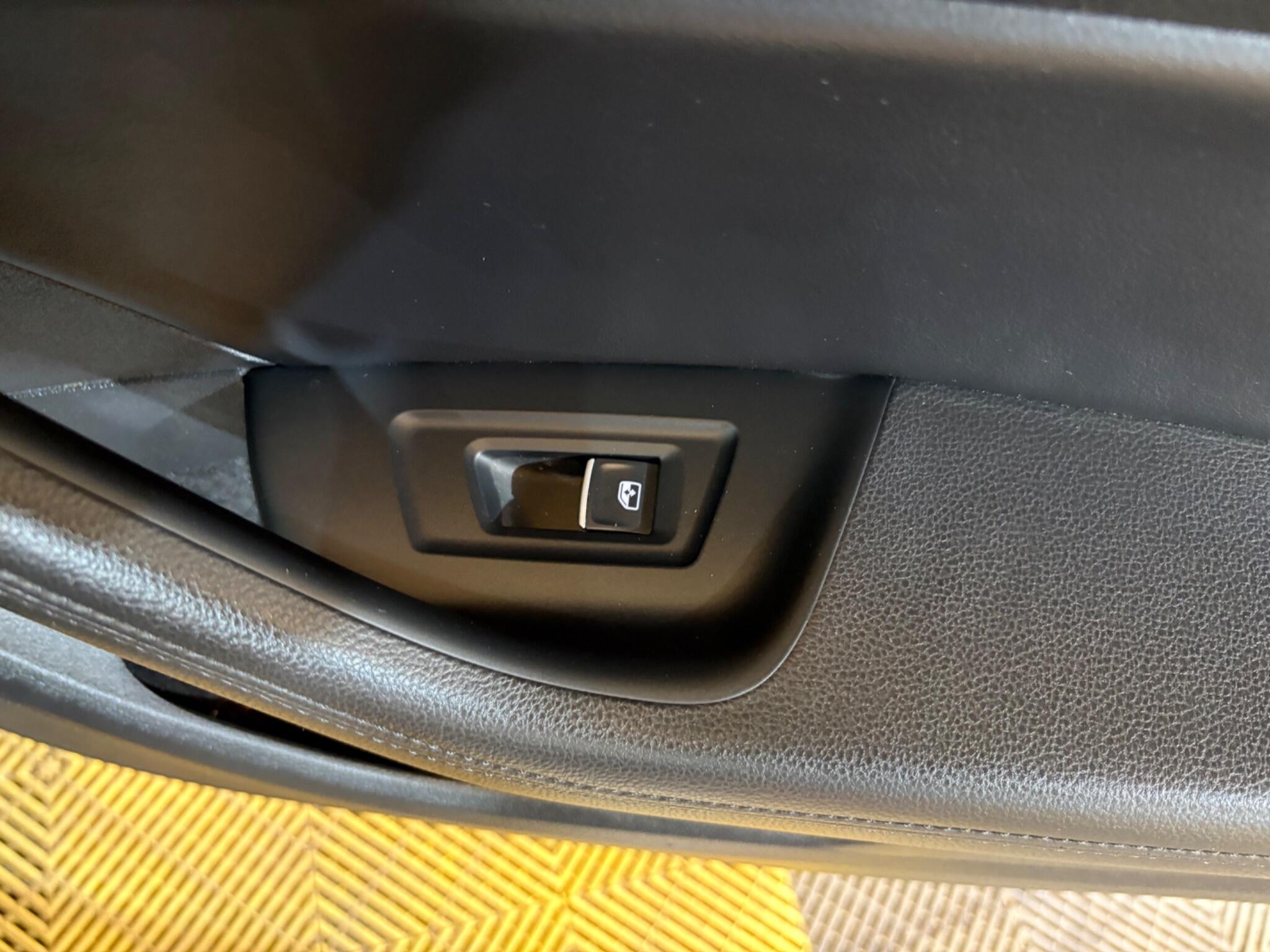 Volkswagen Passat view 43