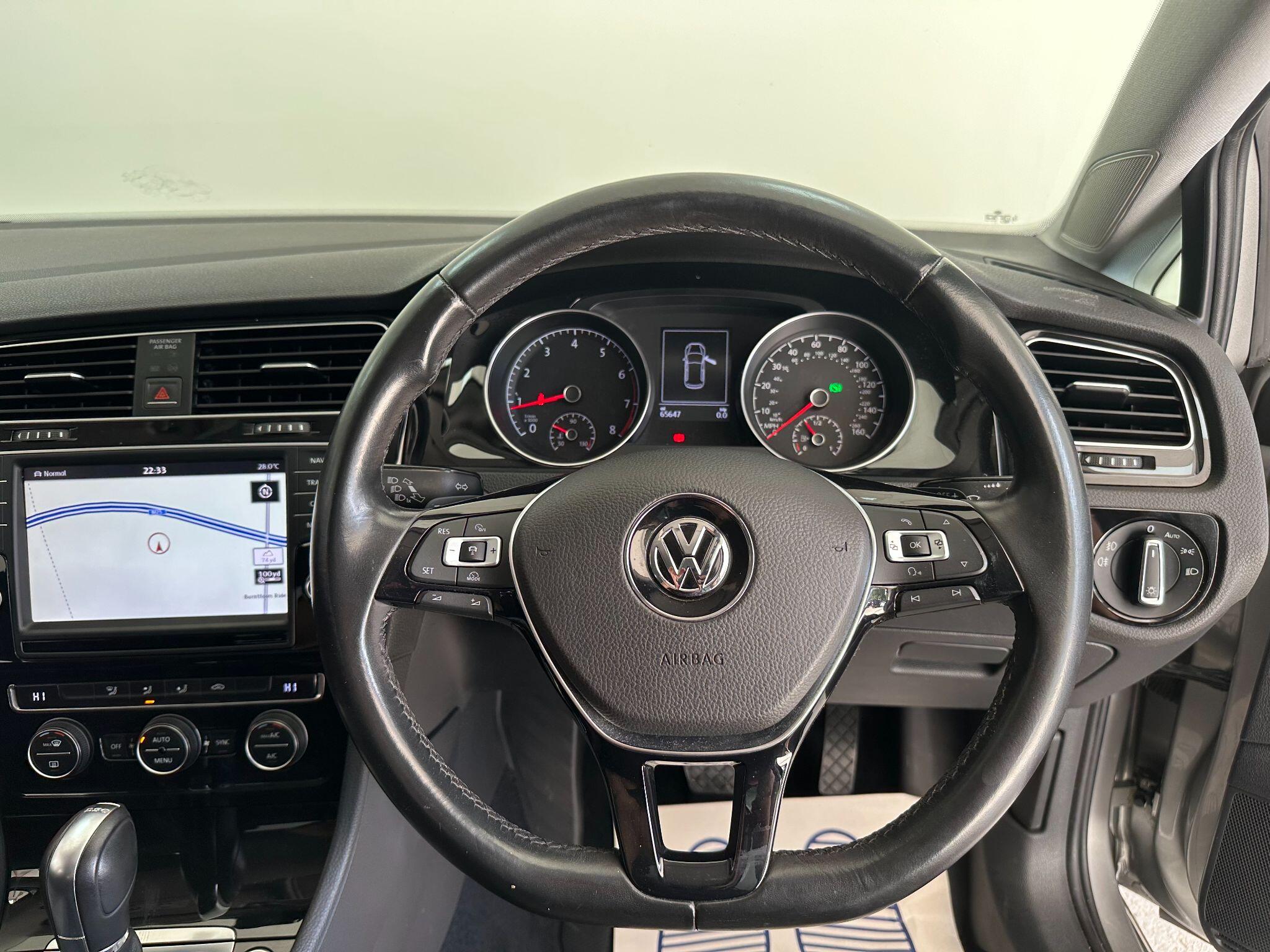 2015 Volkswagen Golf 1.4 TSI BlueMotion Tech ACT GT Edition DSG Euro 6 (s/s) 5dr • 65,647 miles image 15