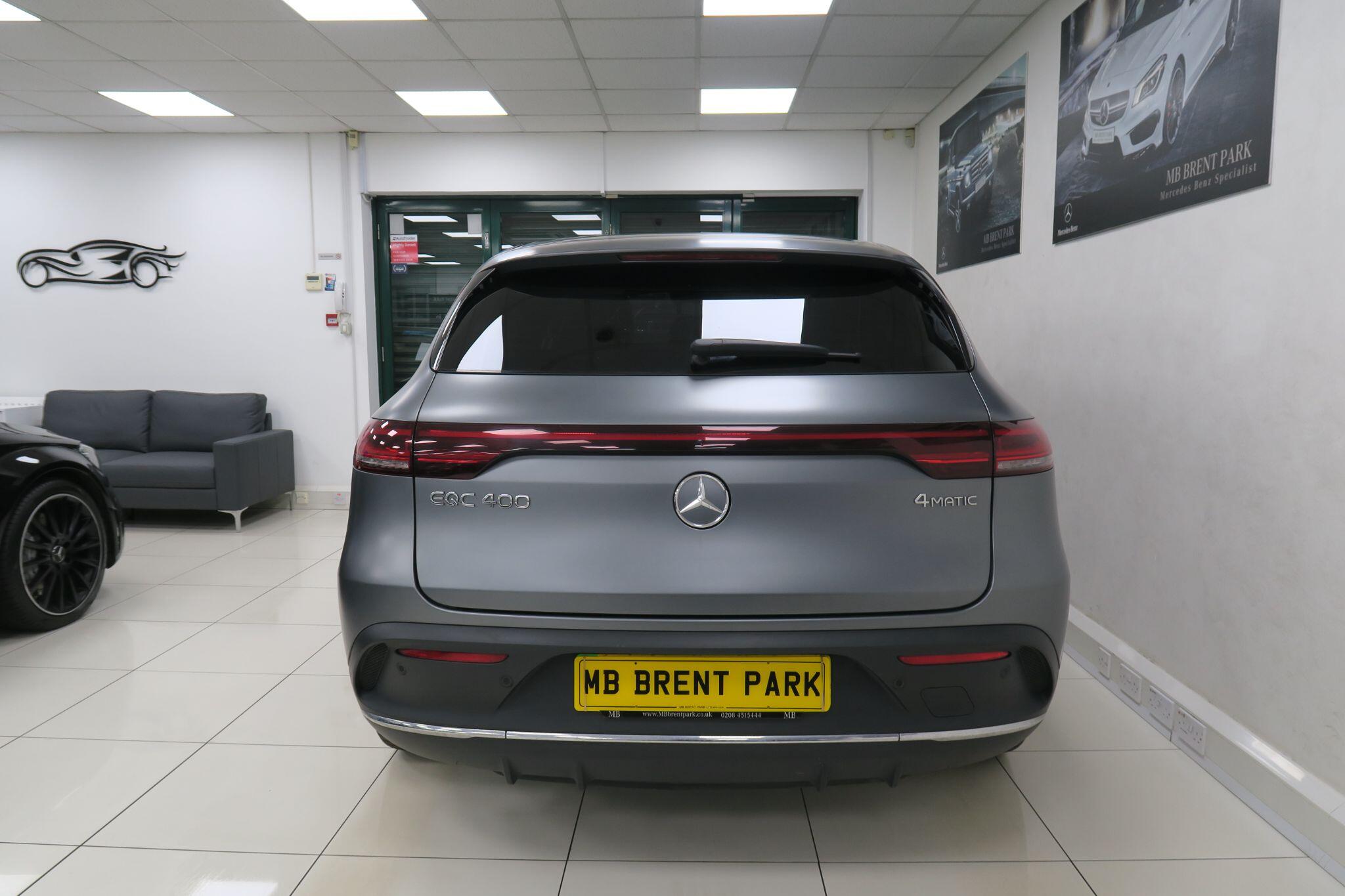 Mercedes-Benz Eqc view 6