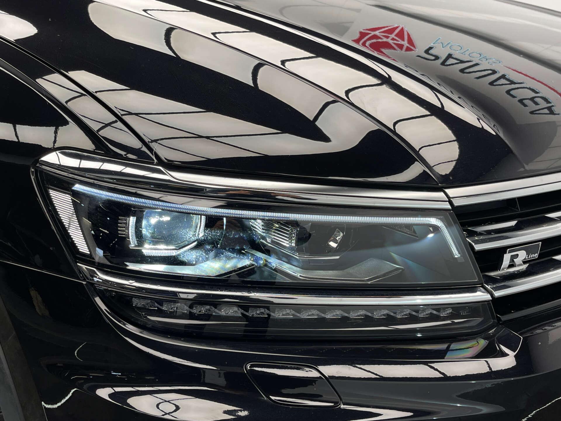 Volkswagen Tiguan view 6