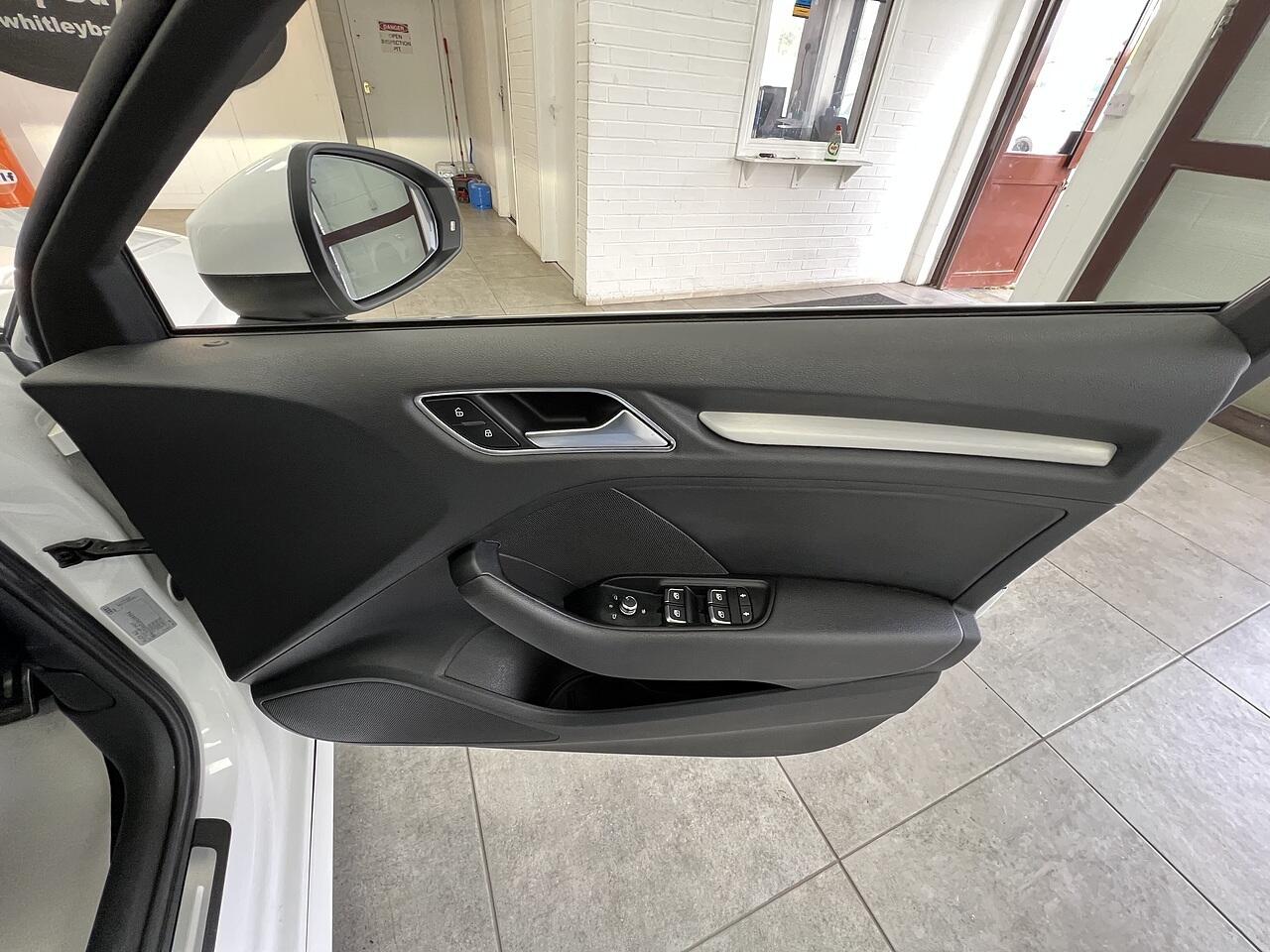 Audi A3 view 13
