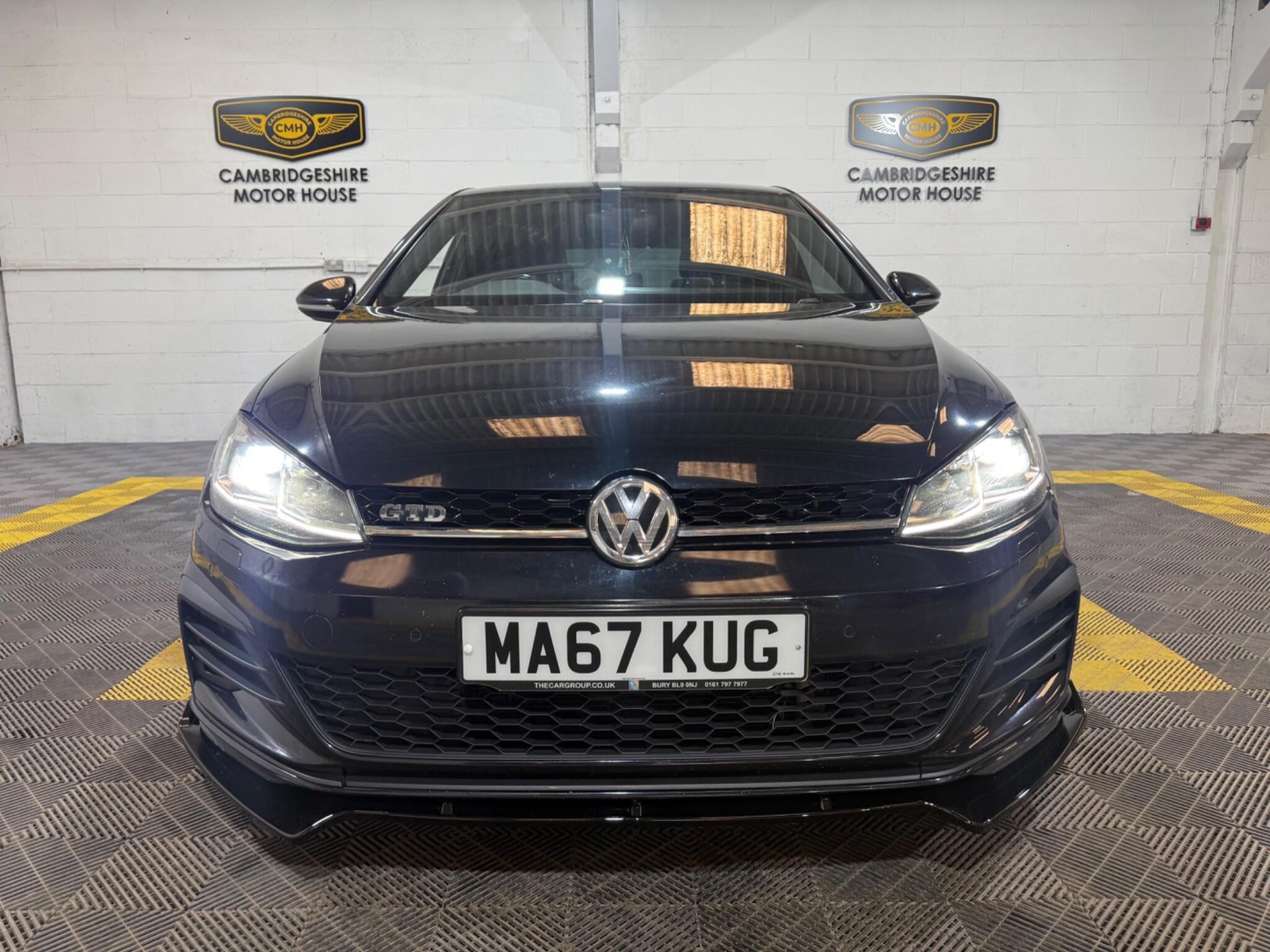 Volkswagen Golf view 5