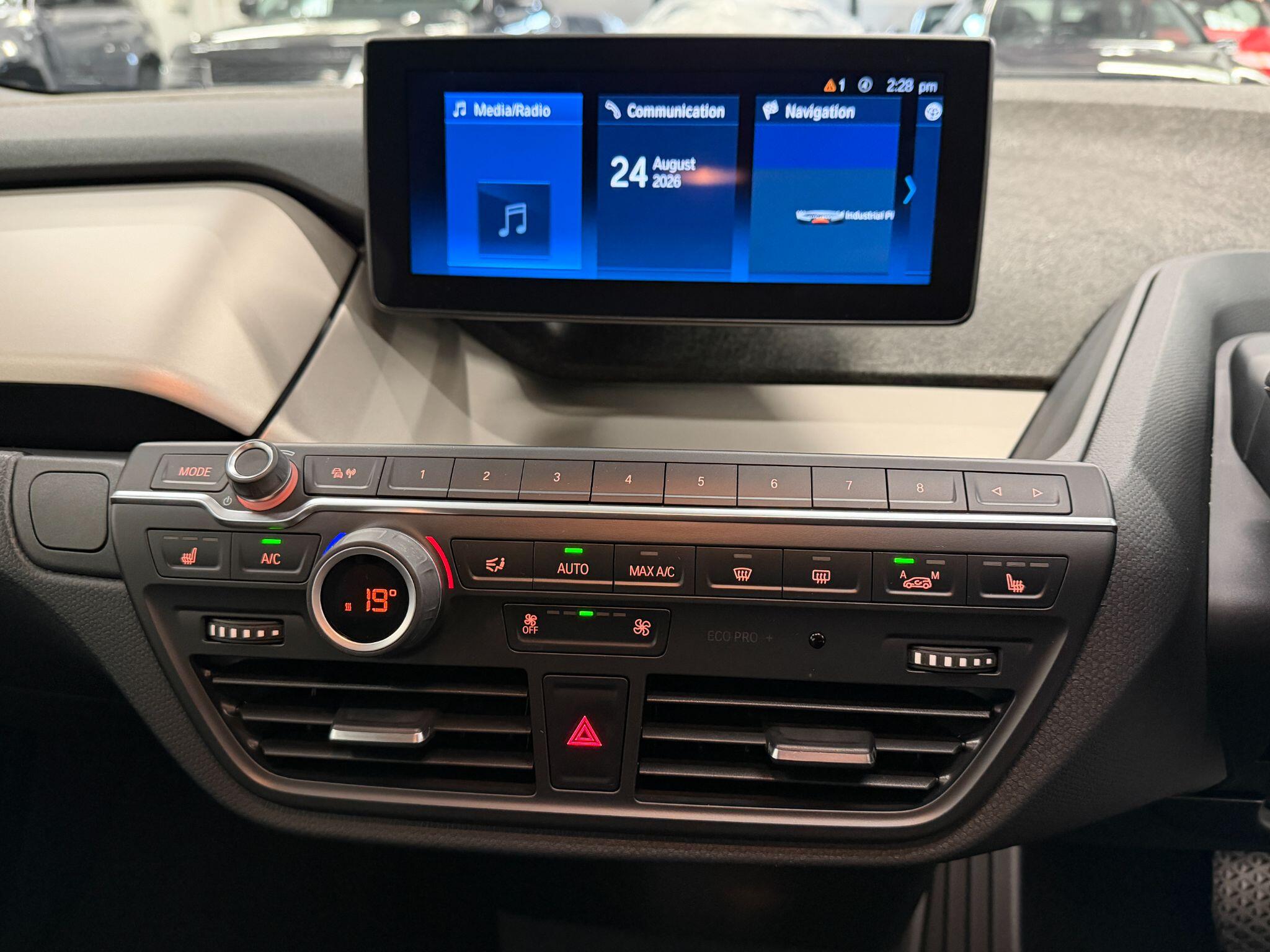 BMW I3 view 21