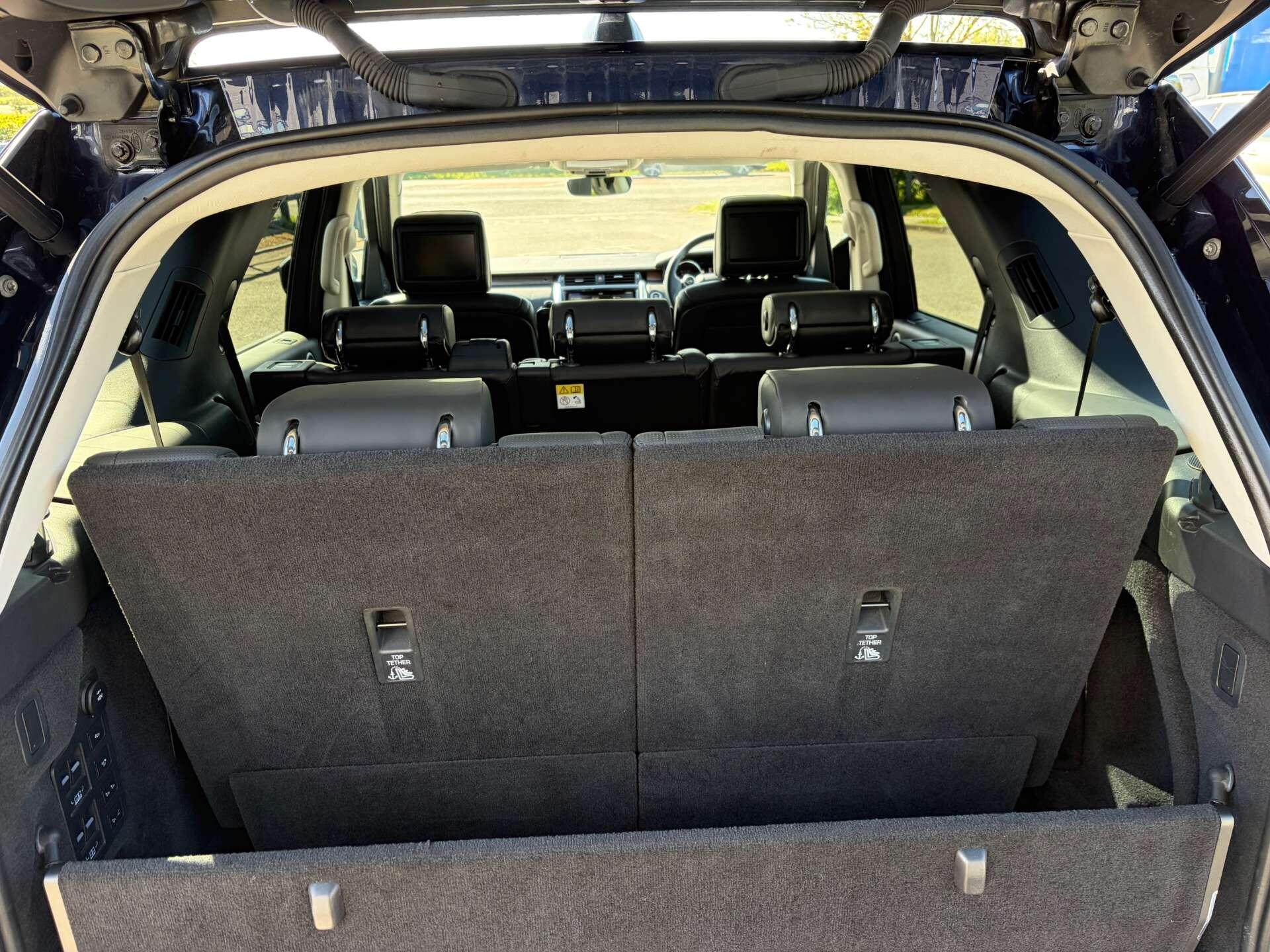 Land Rover Discovery 3 view 30