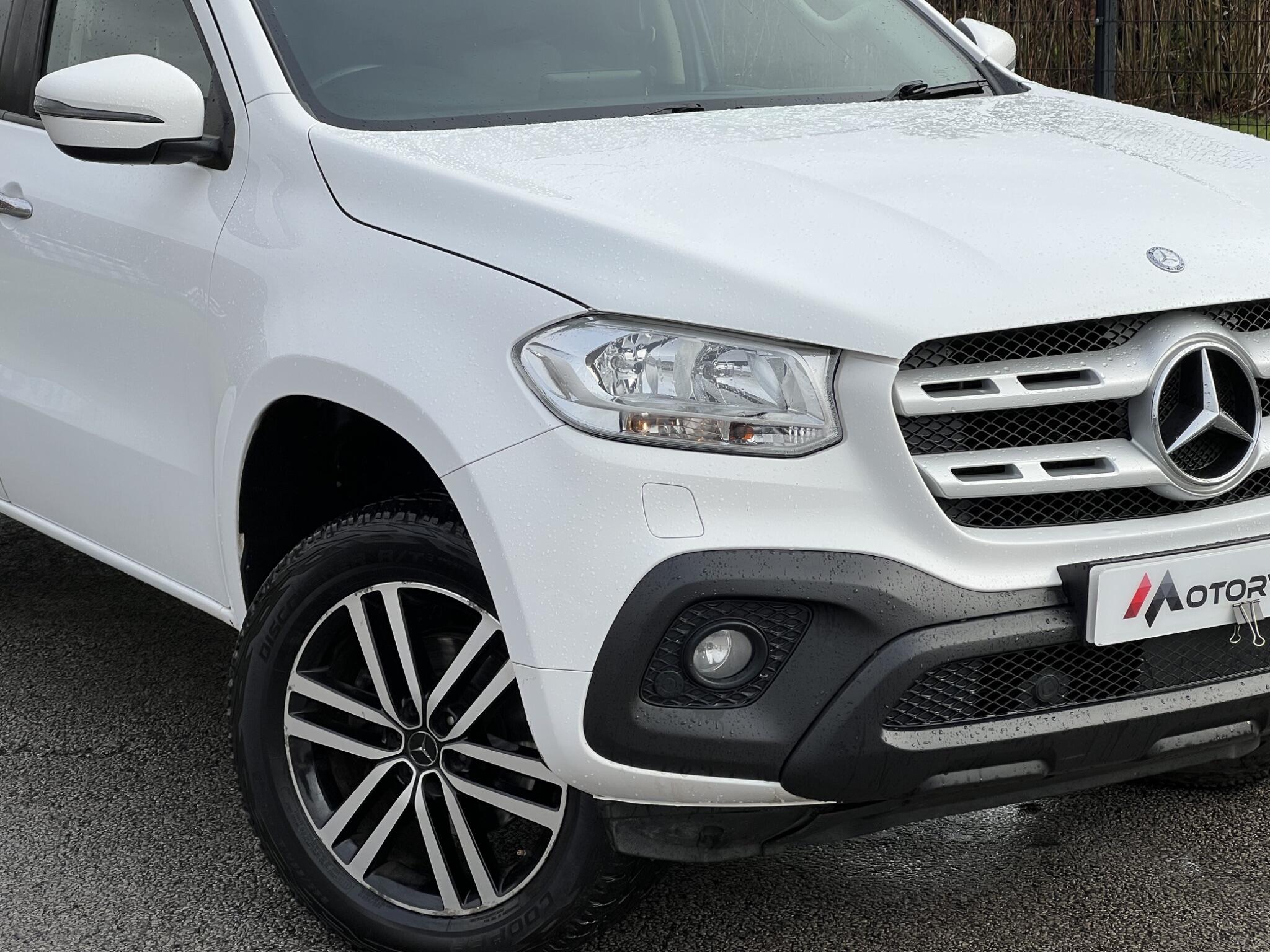 Mercedes-Benz X-Class view 6