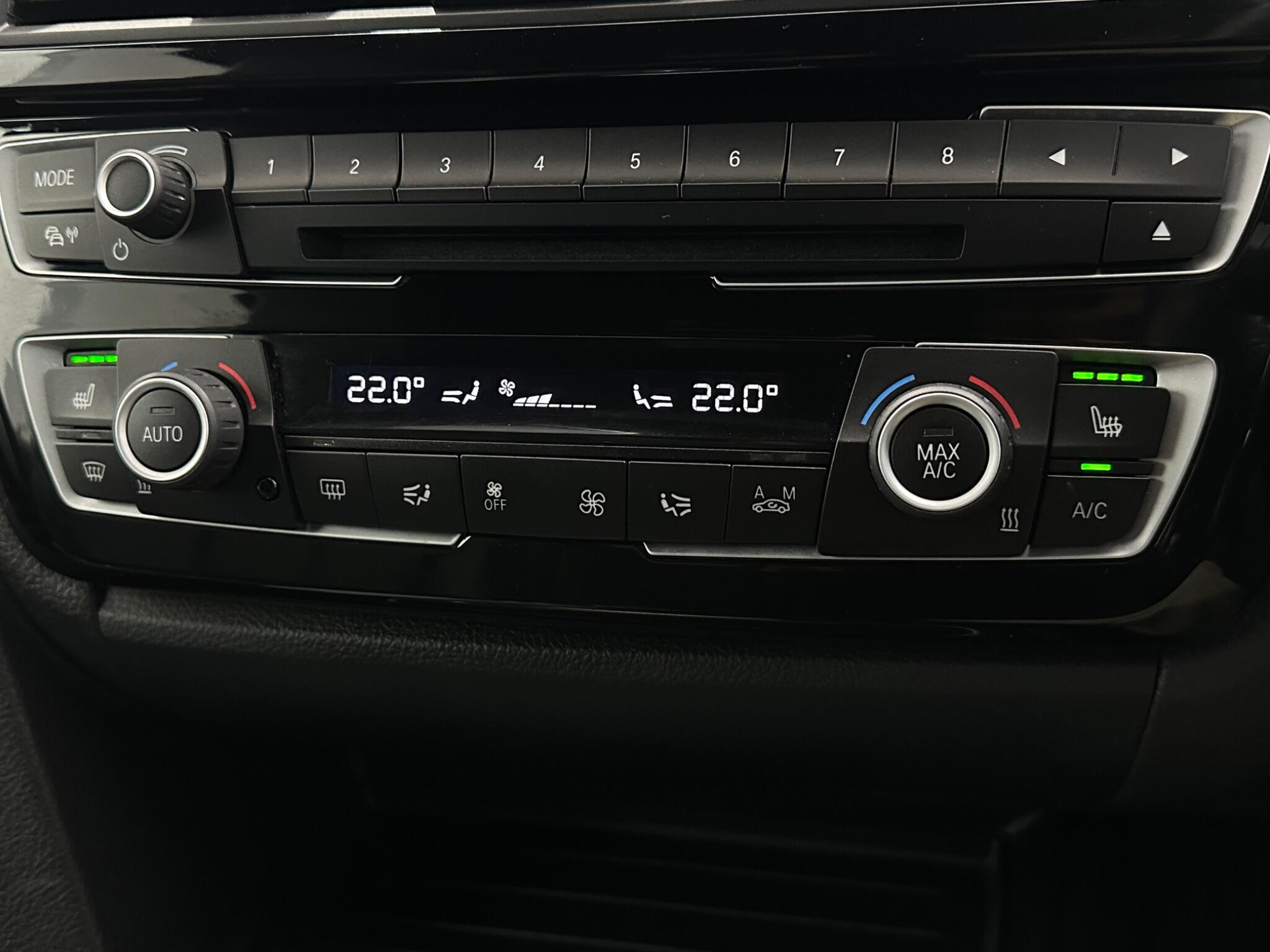 BMW 4 Series view 22