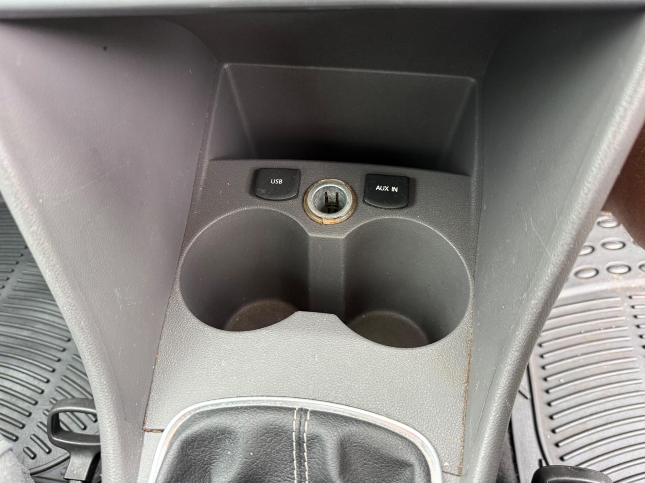 Volkswagen Polo view 42