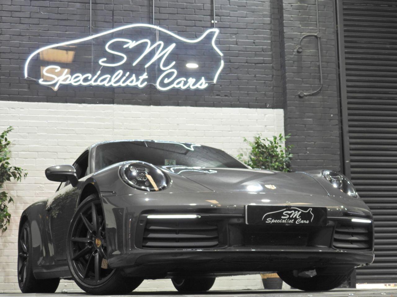 Porsche 911 view 45