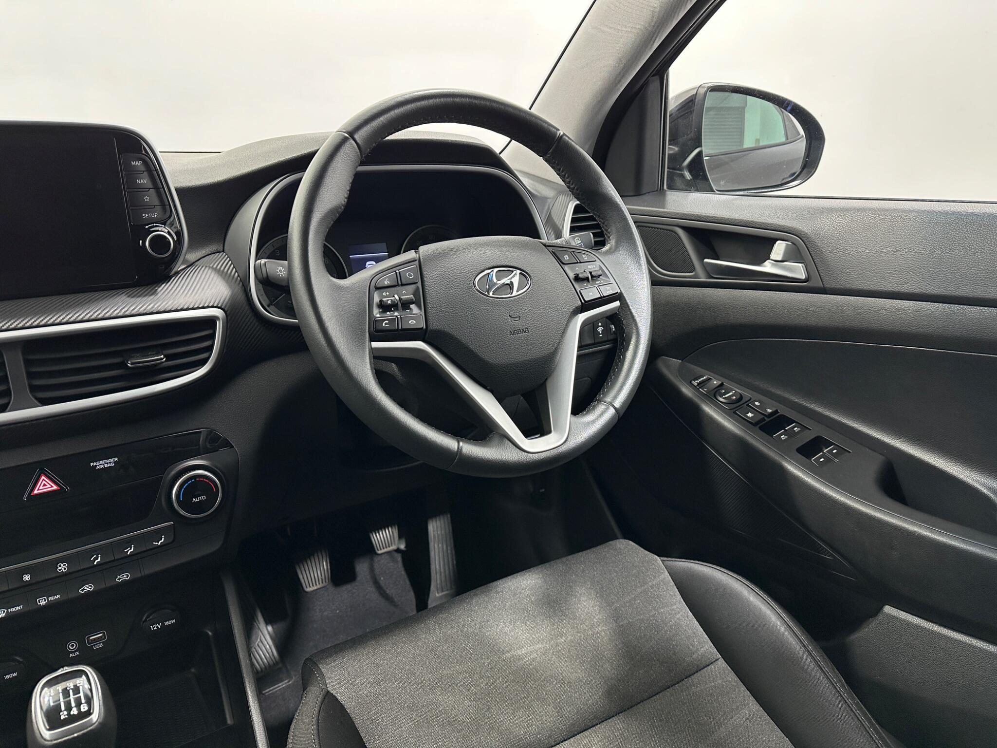 Hyundai Tucson view 12