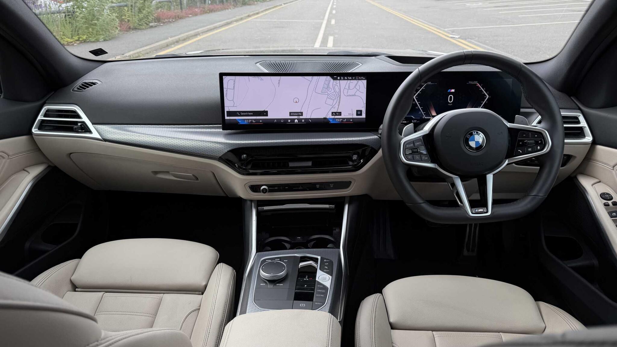 BMW 3 Series view 3