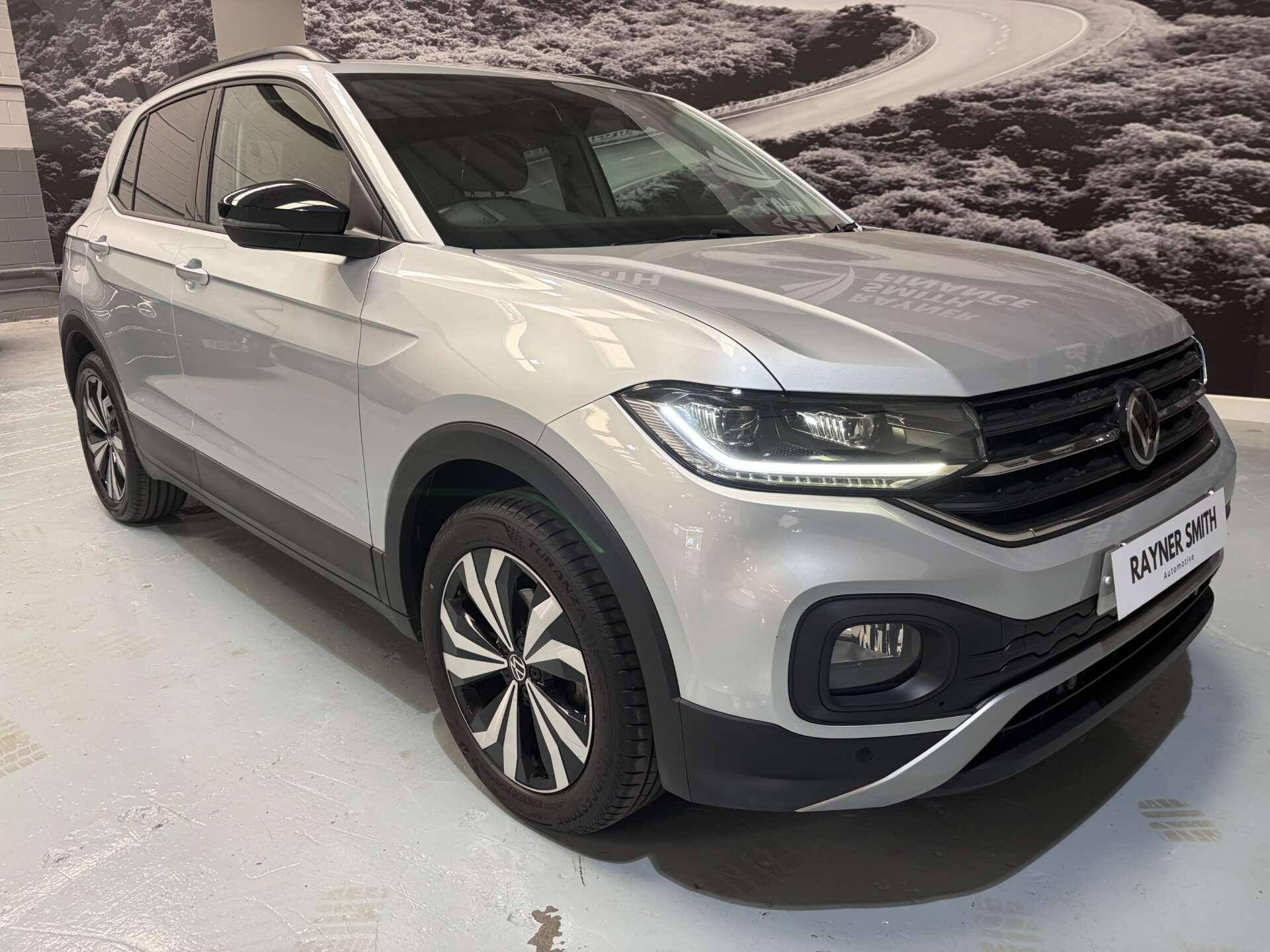 Volkswagen T-Cross view 2