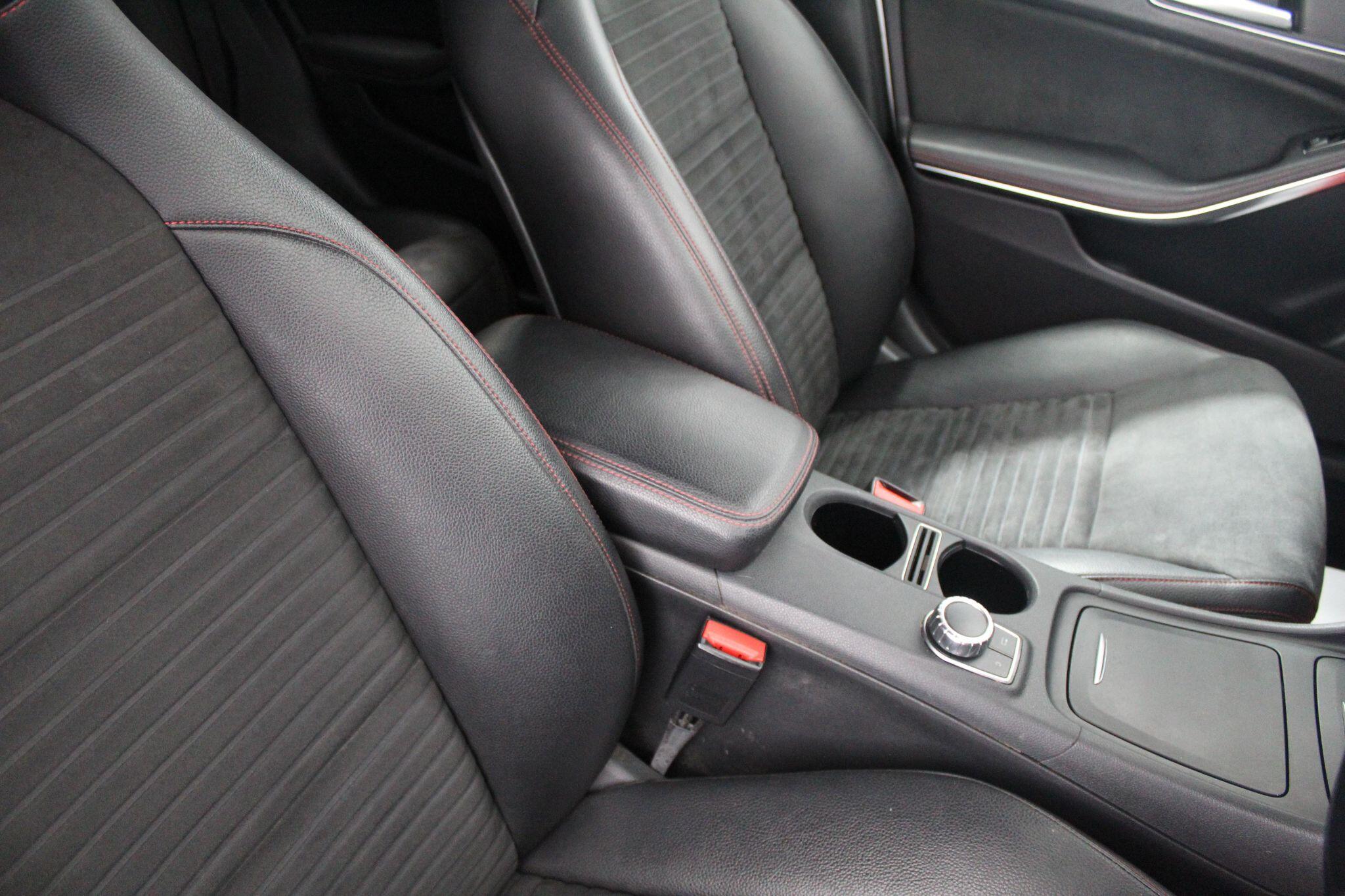 Mercedes-Benz A-Class view 40