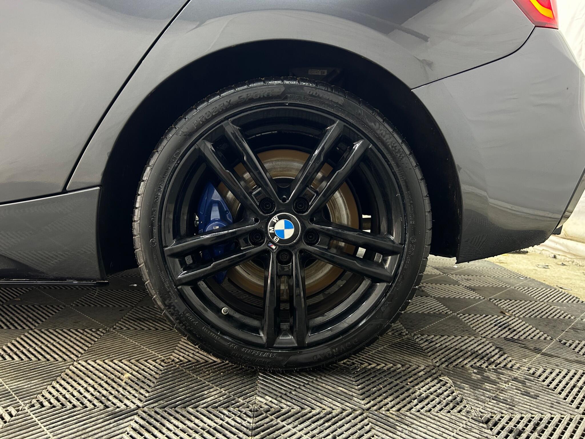 BMW 1 Series view 34