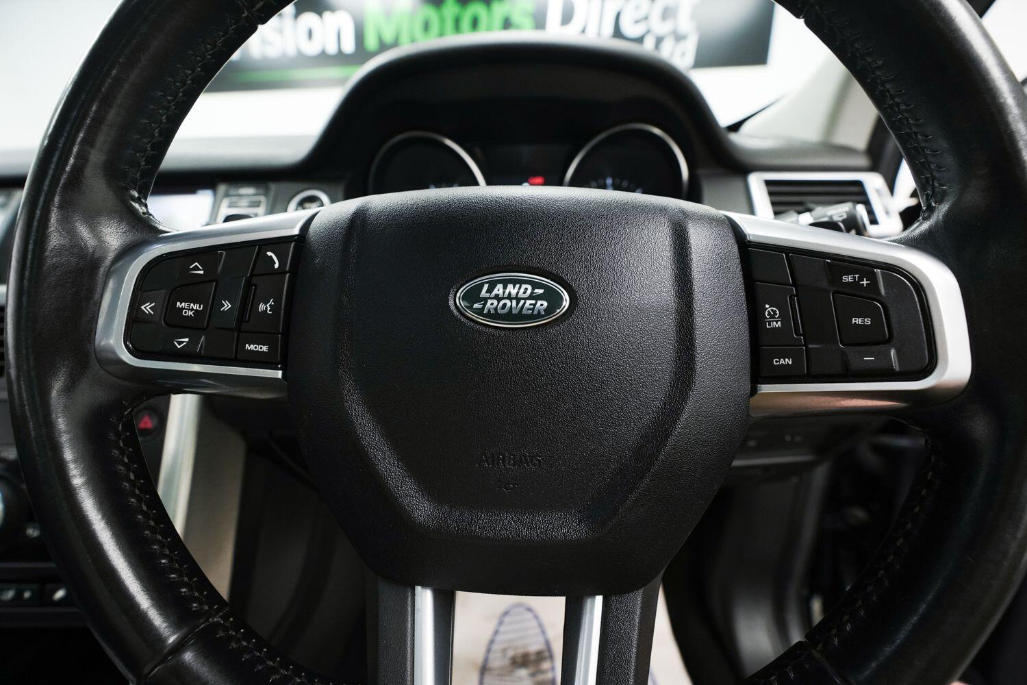 Land Rover Discovery Sport view 26
