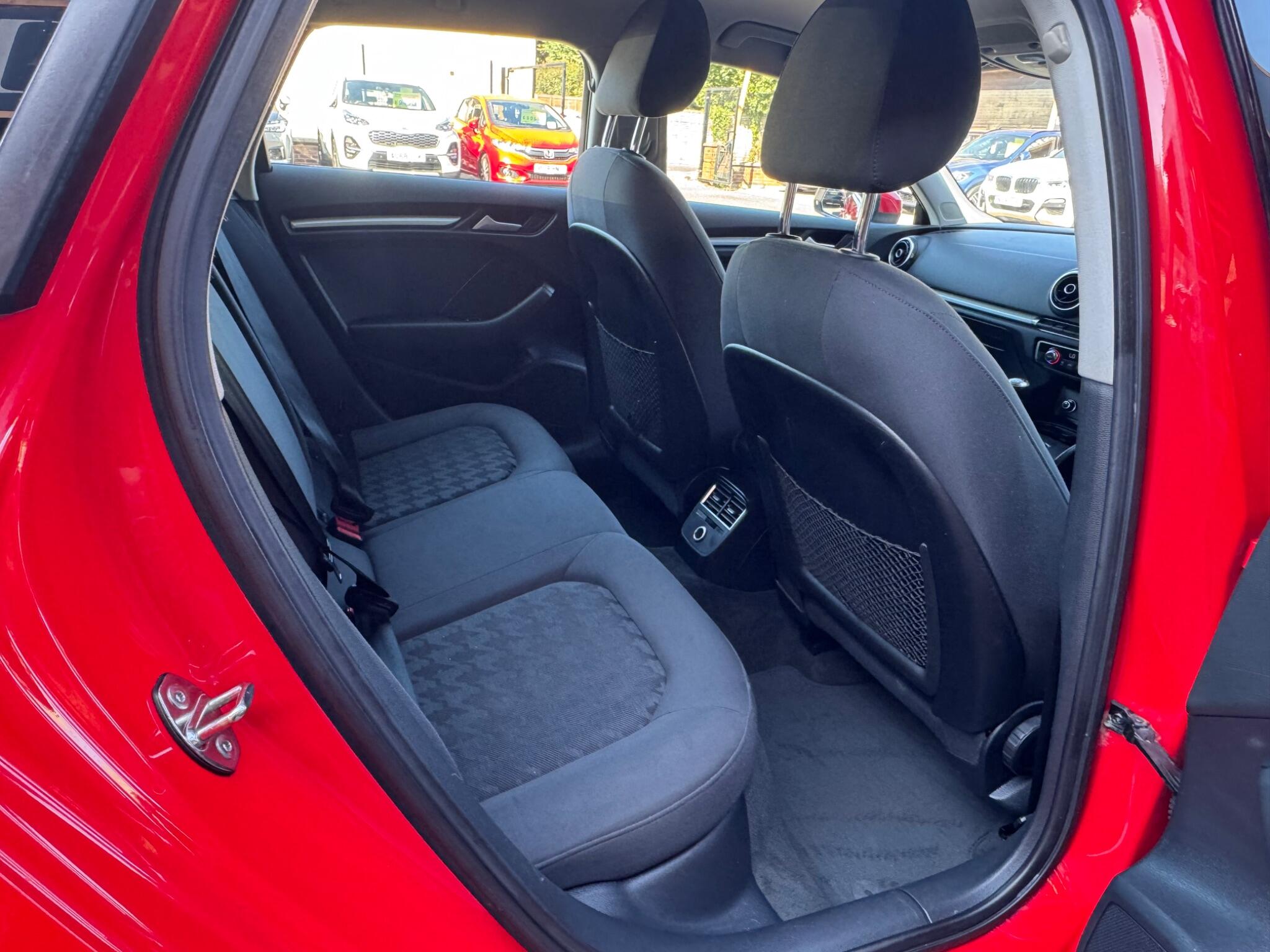 Audi A3 view 9