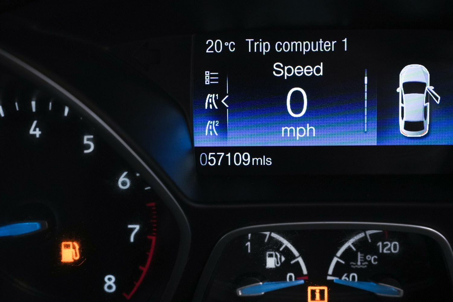 Ford C-Max view 26
