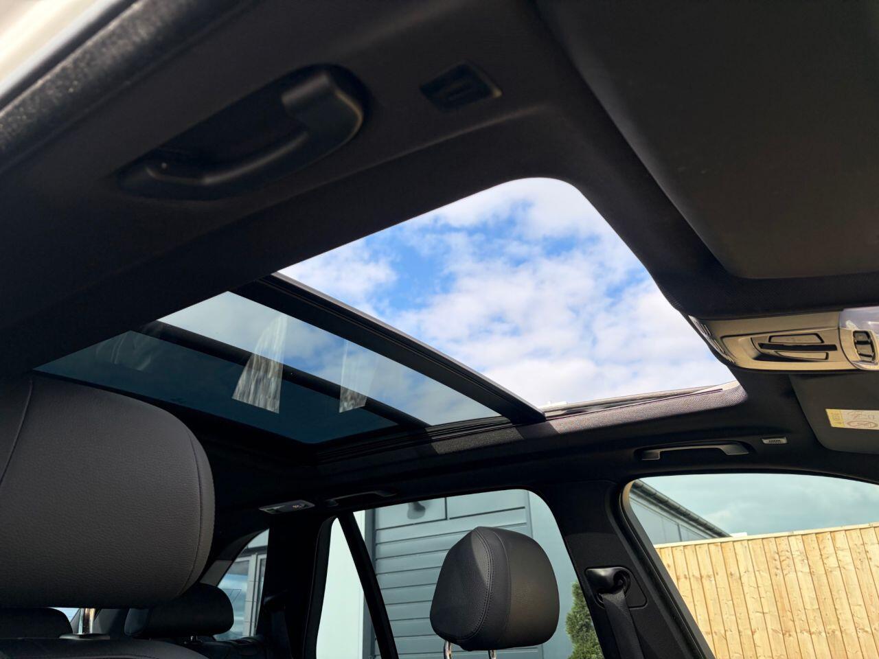 BMW X5 view 37