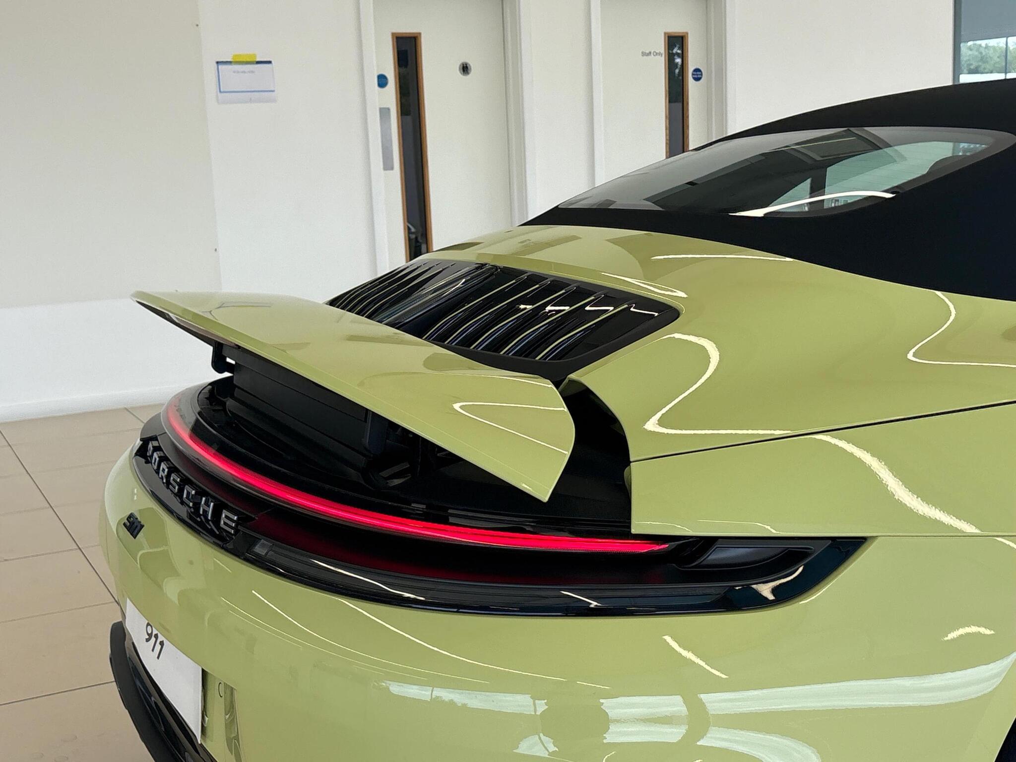 Porsche 911 view 54
