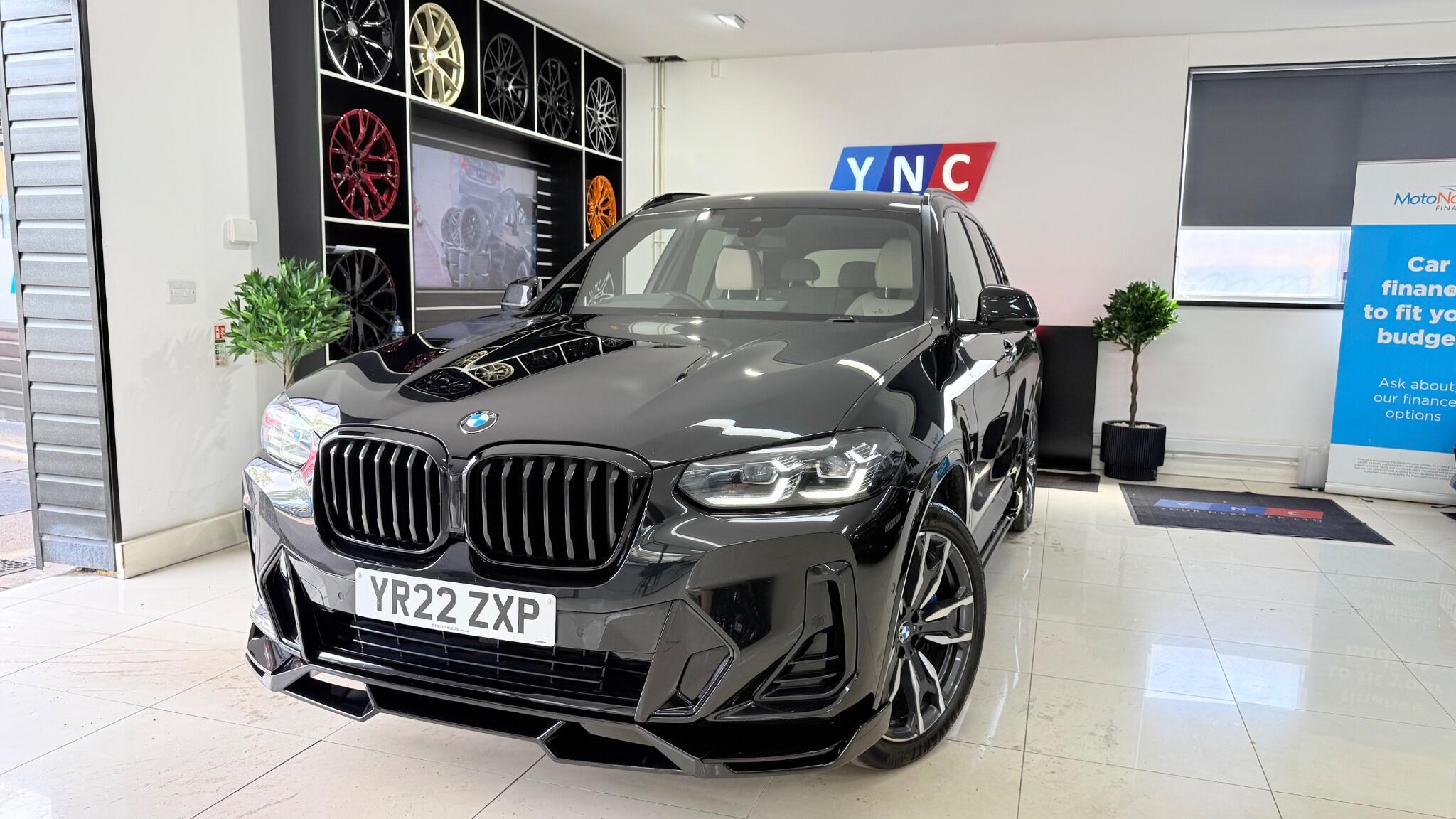 BMW X3 view 13