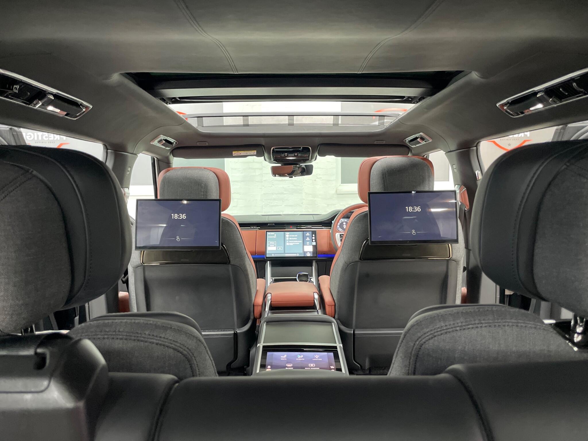 Land Rover Range Rover view 23
