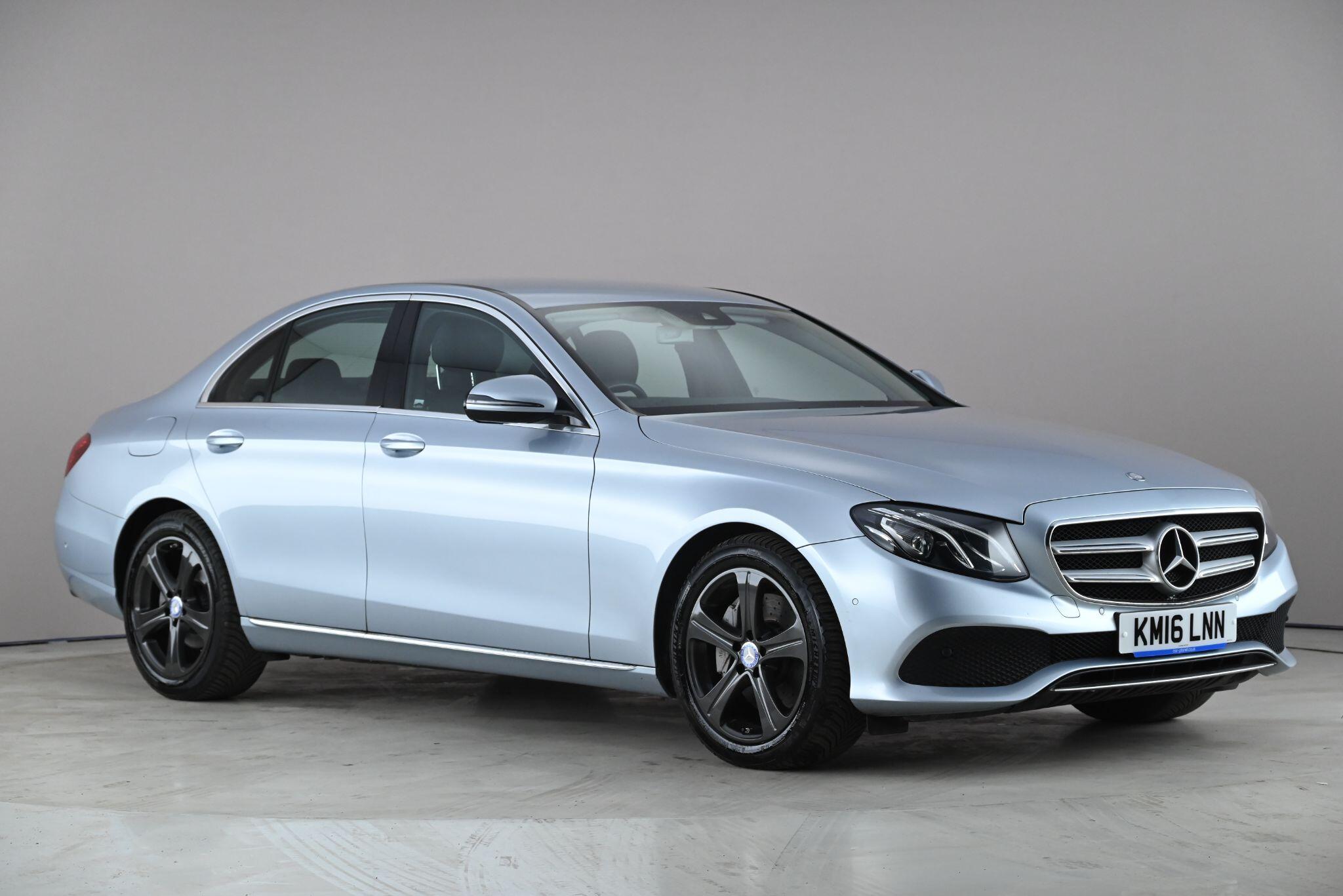 2016 Mercedes-Benz E-Class 2.0d E220d SE (s/s) Saloon 4d