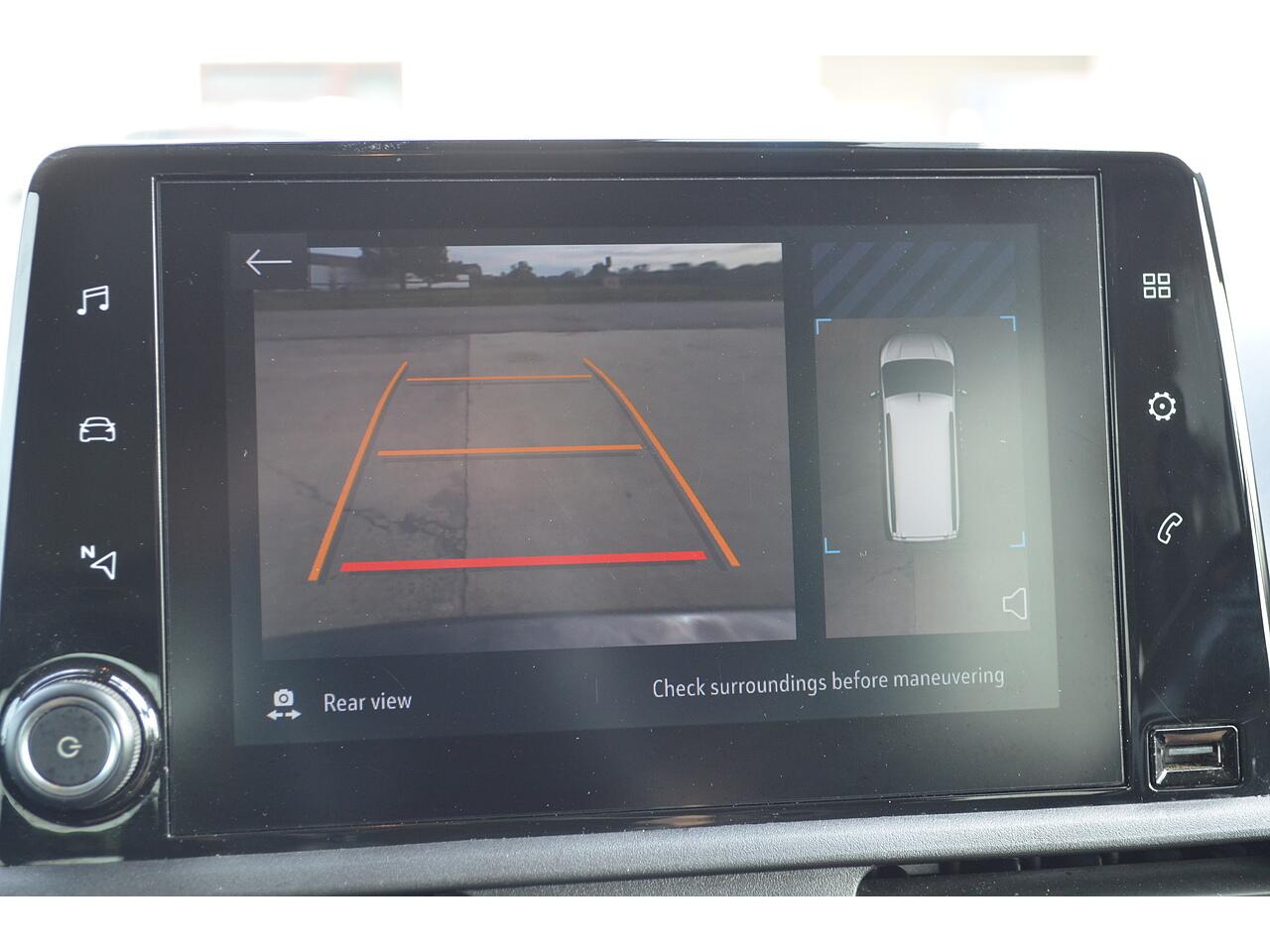 Vauxhall Combo Life view 28