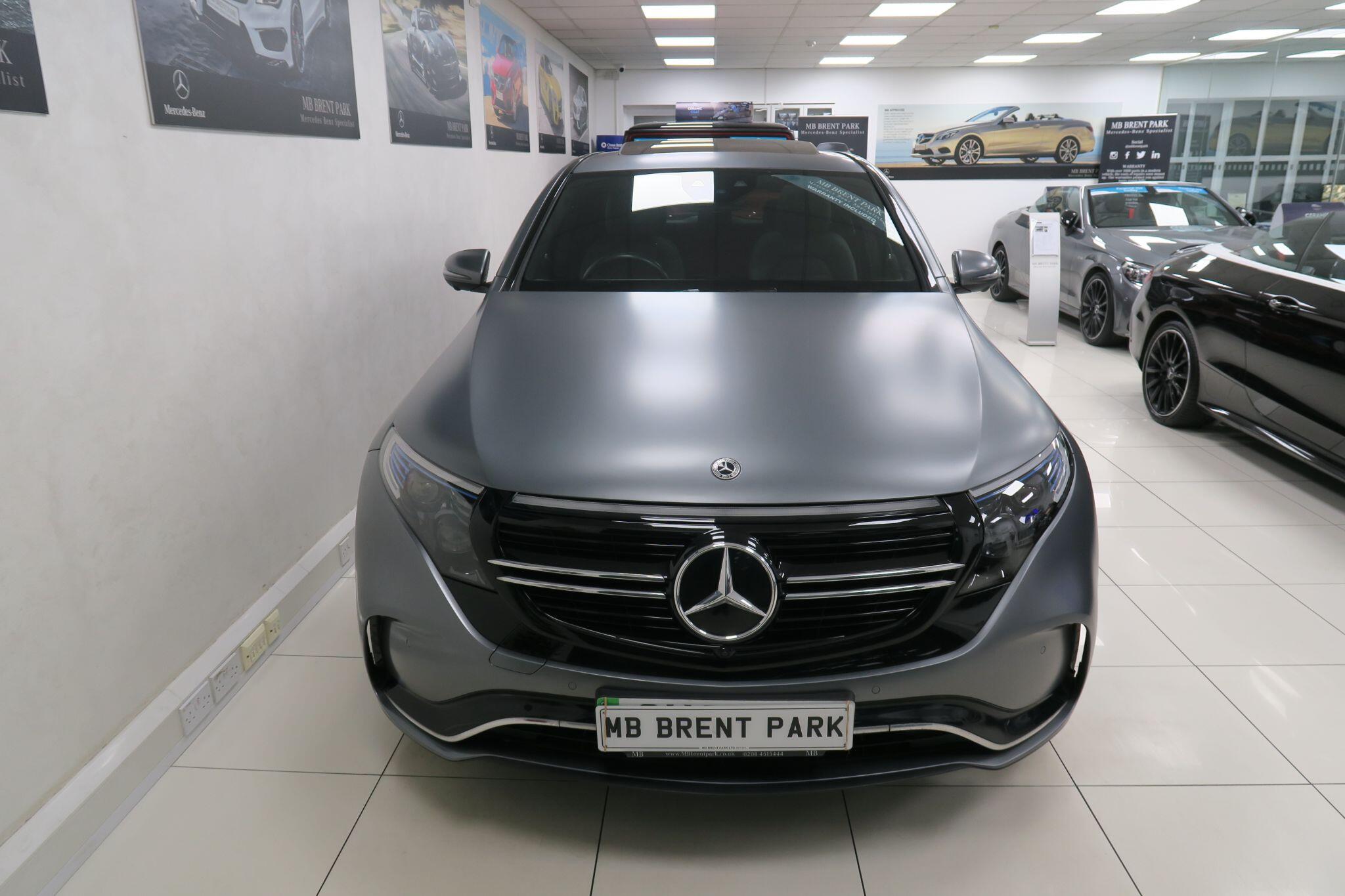 Mercedes-Benz Eqc view 2