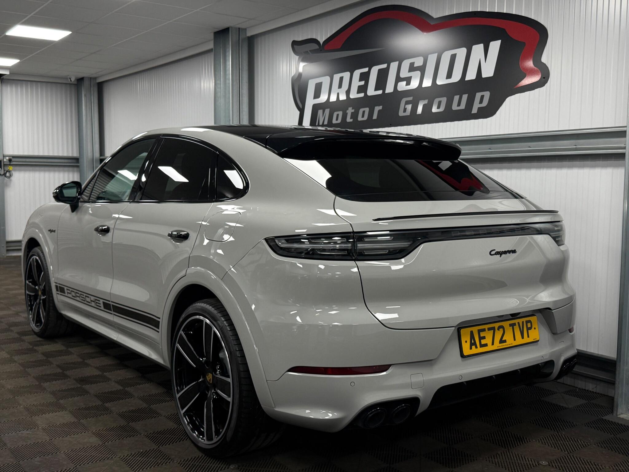 Porsche Cayenne view 5