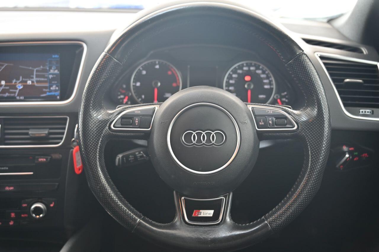 Audi Q5 view 19