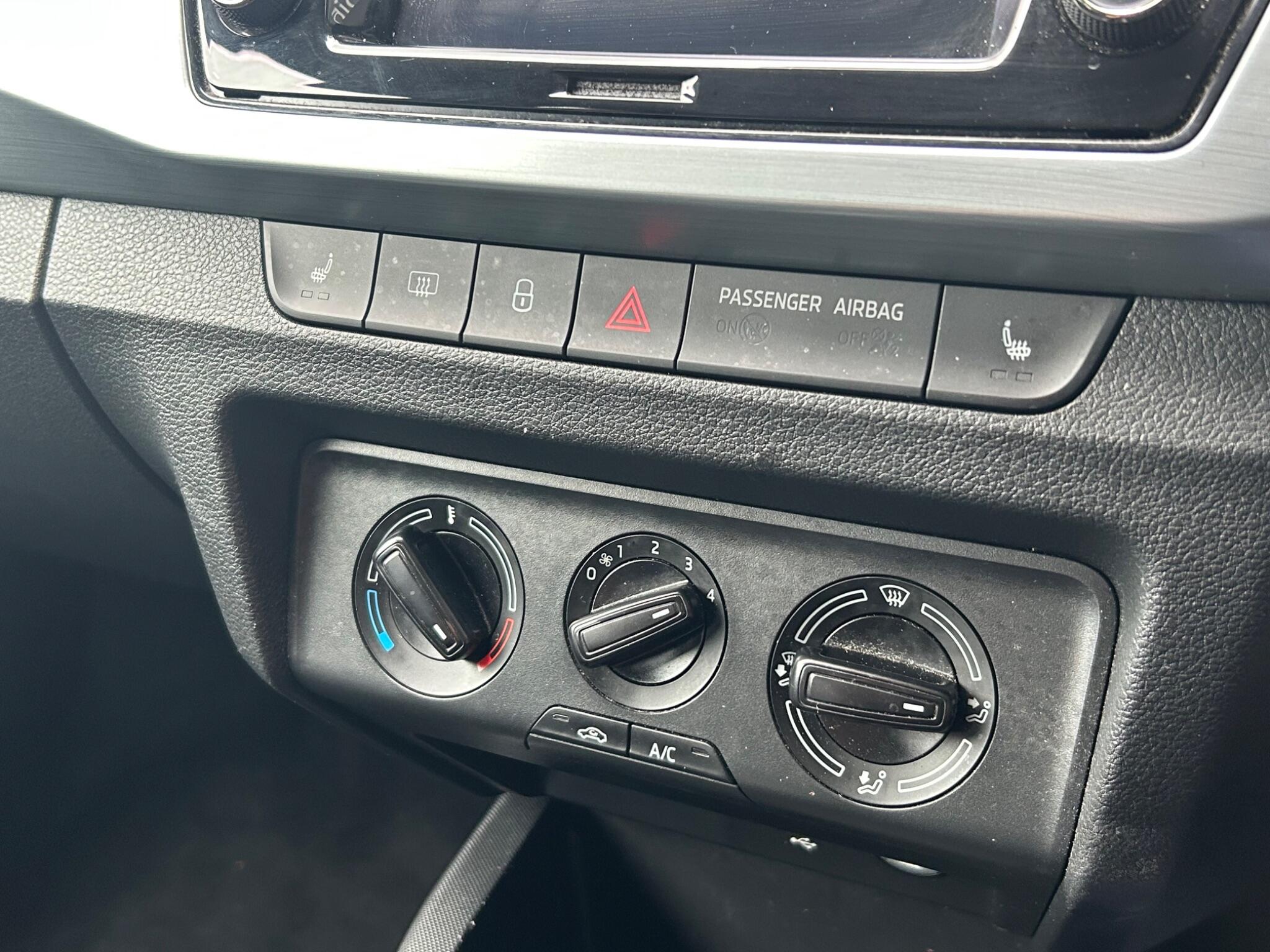 Skoda Fabia view 22