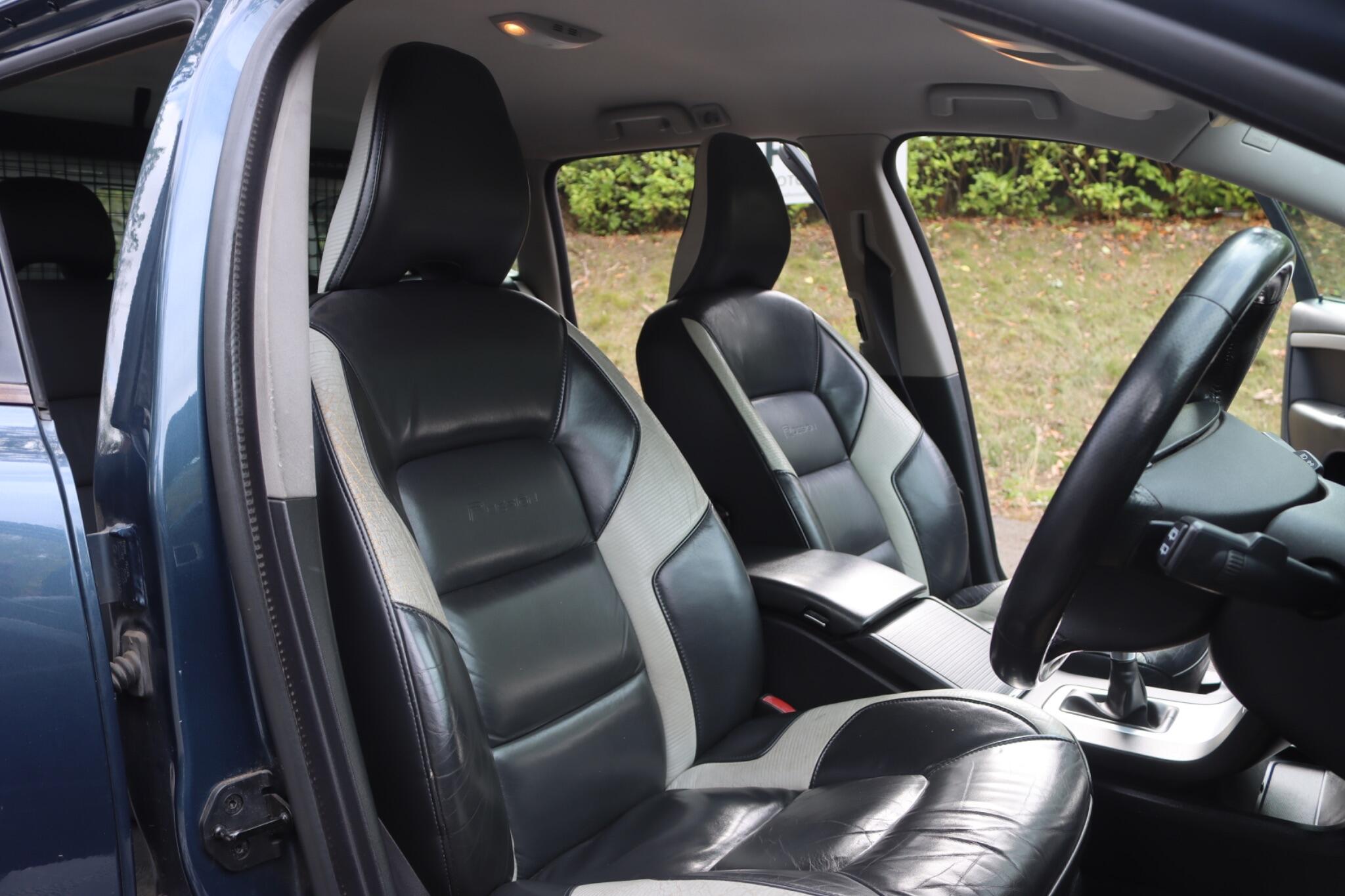 Volvo V70 view 31