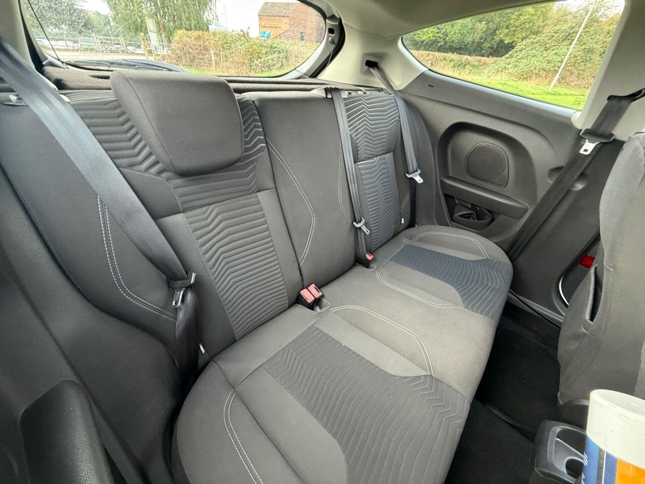 Ford Fiesta view 10