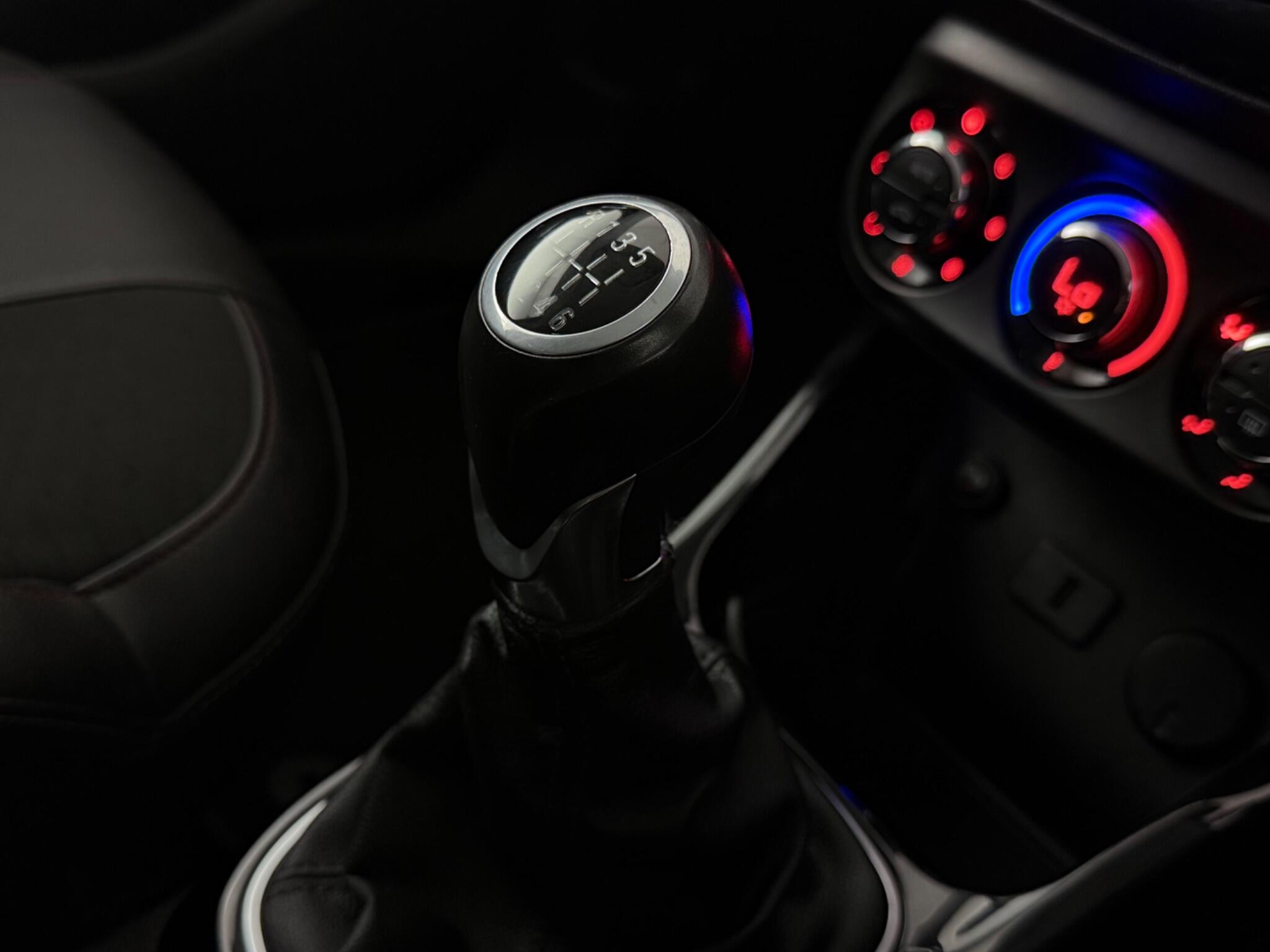 Vauxhall Adam view 19