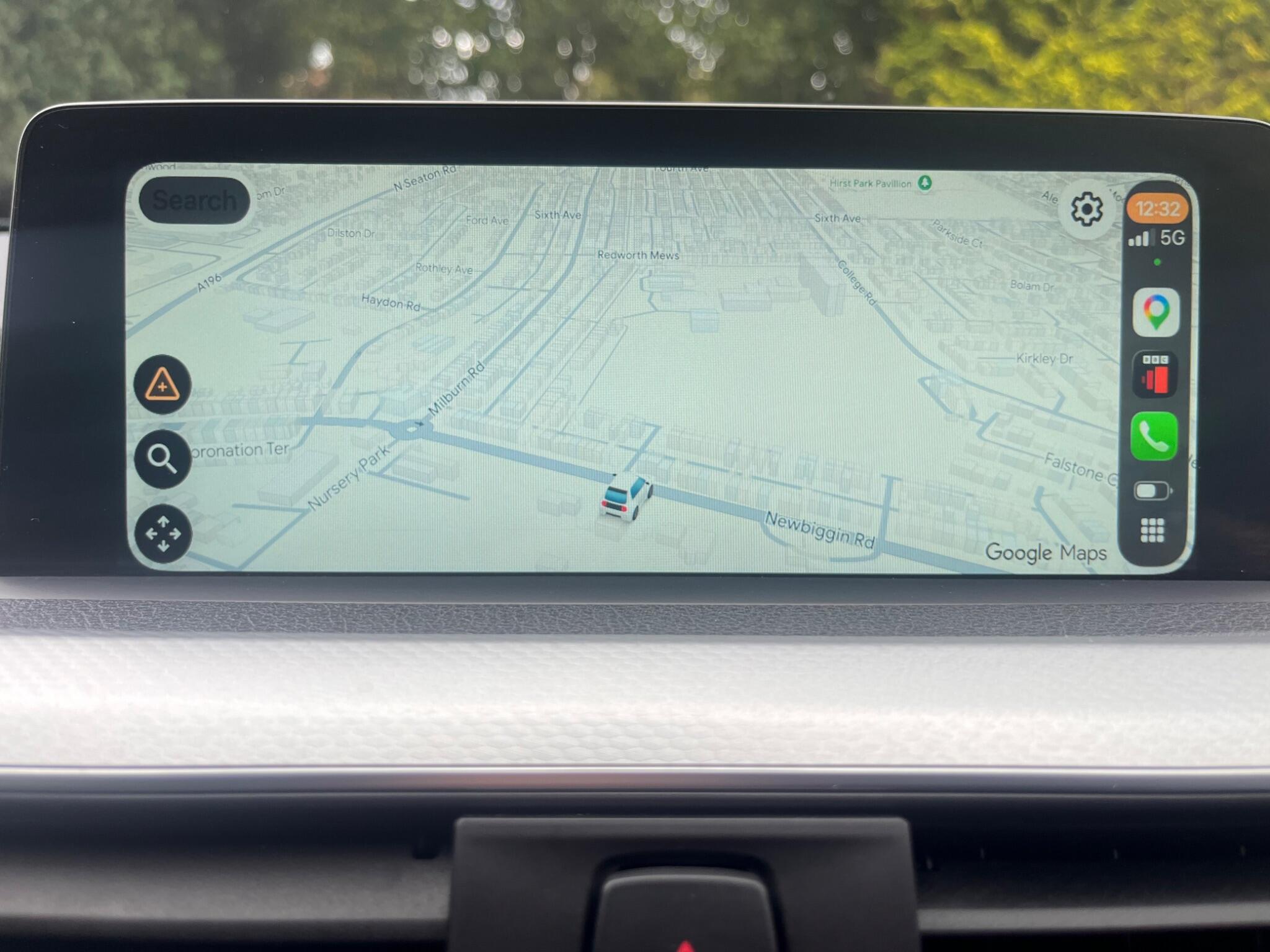 BMW 3 Series view 35