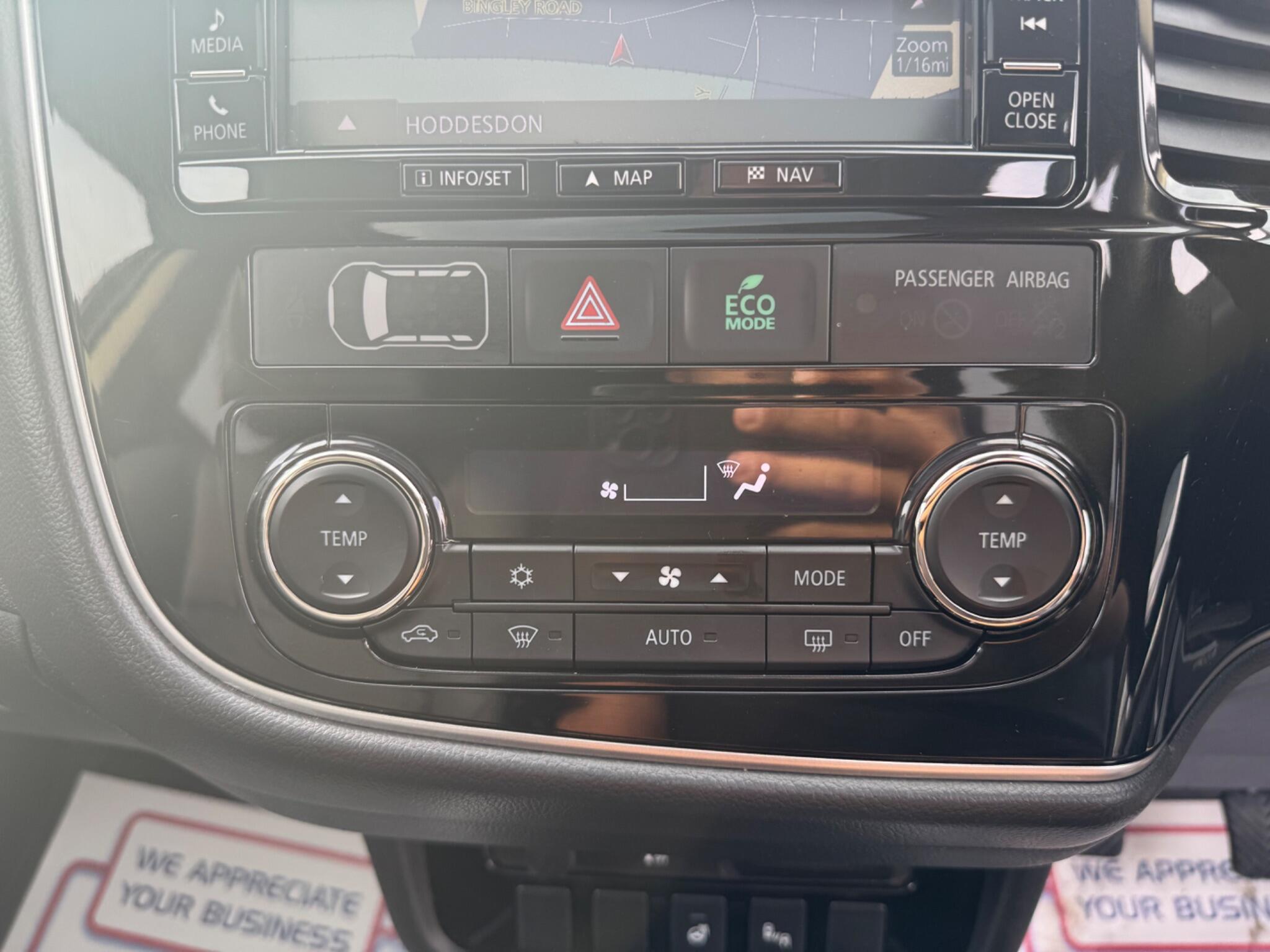 Mitsubishi Outlander view 36