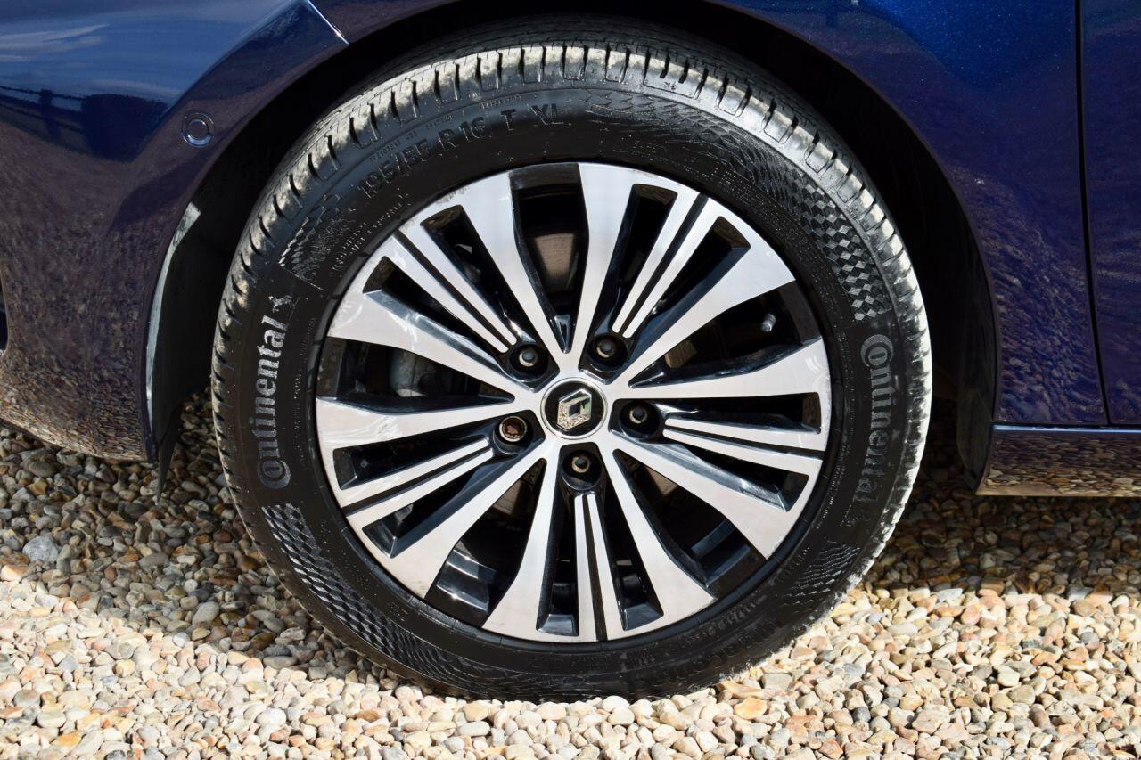 Renault Zoe view 21